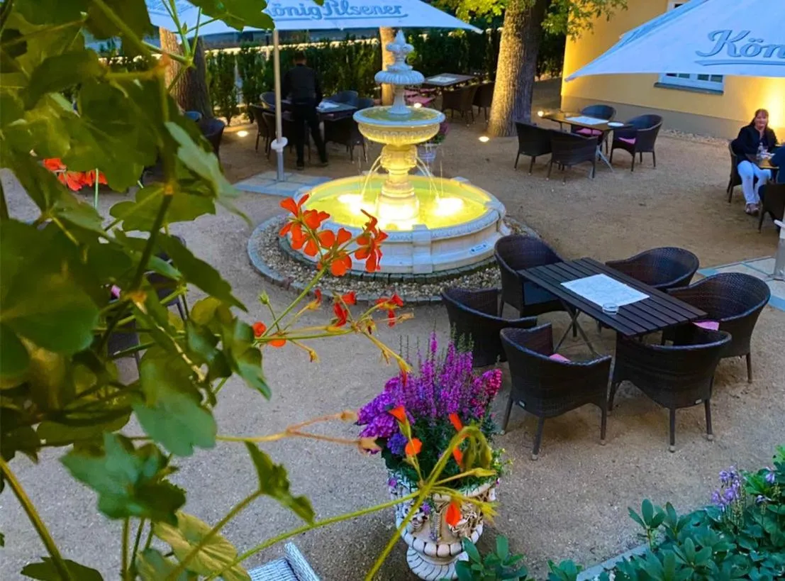 Property building in Hotel Kronprinz