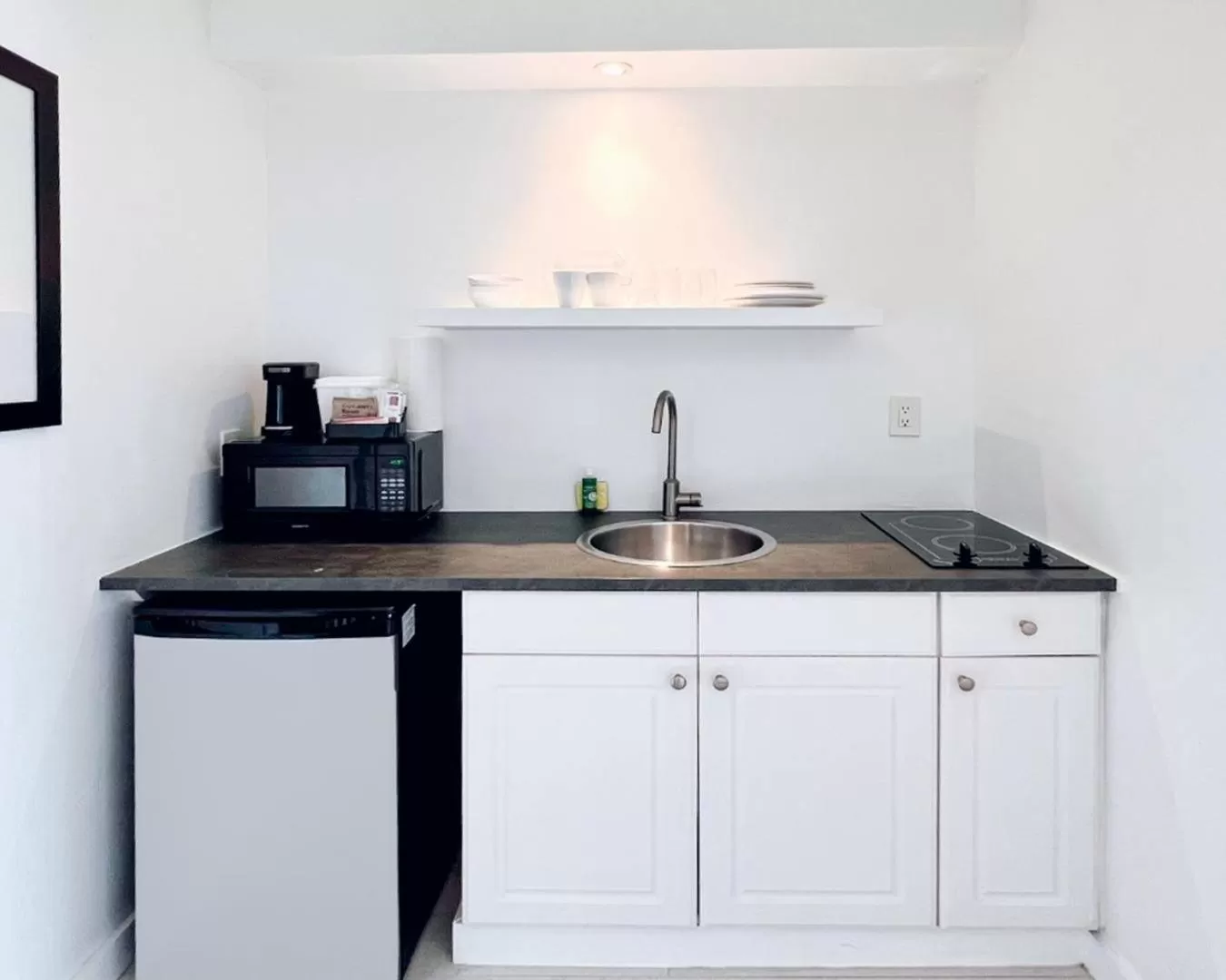 Coffee/tea facilities in North Beach Hotel