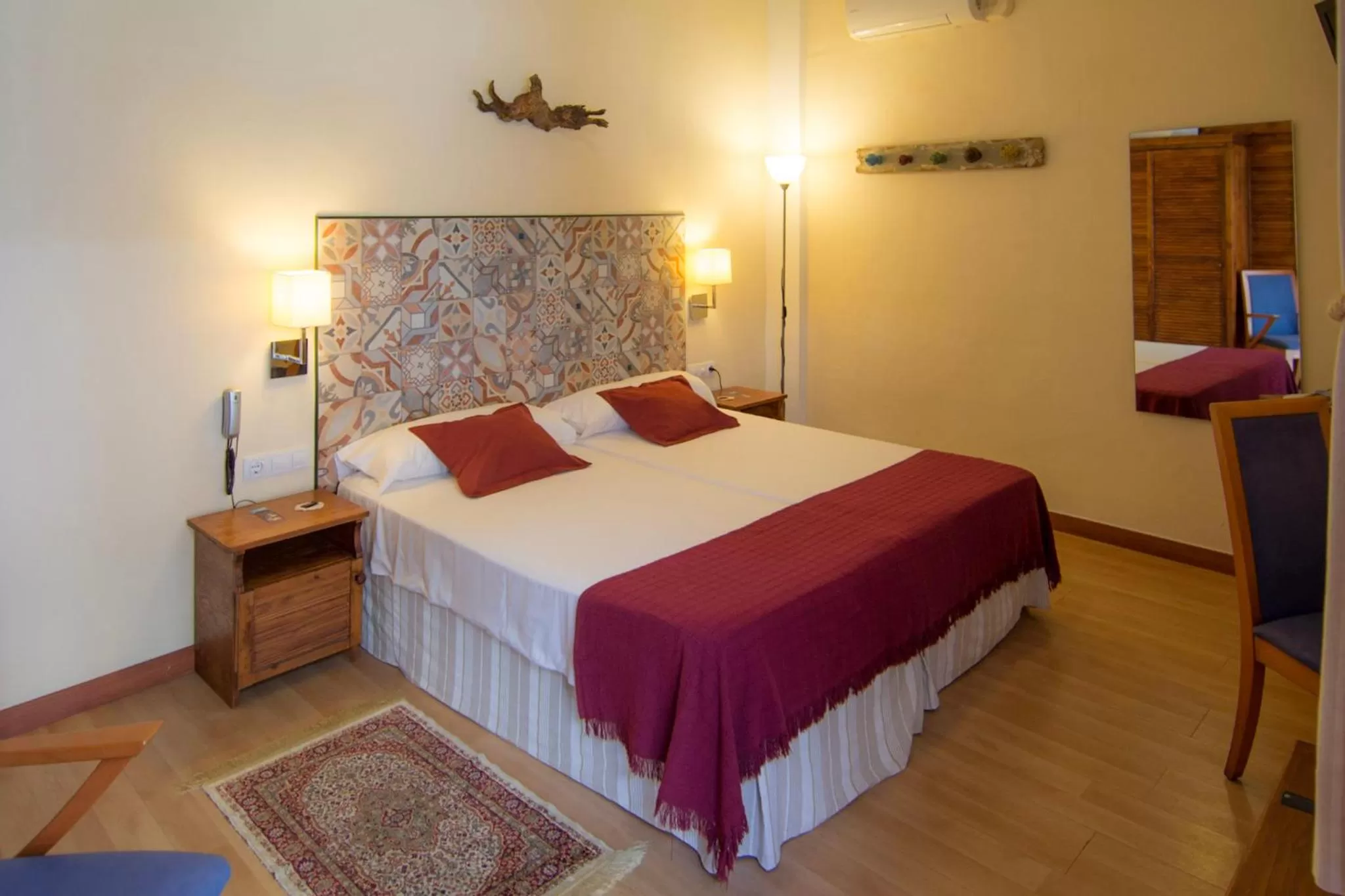 Photo of the whole room, Bed in Gara Hotel