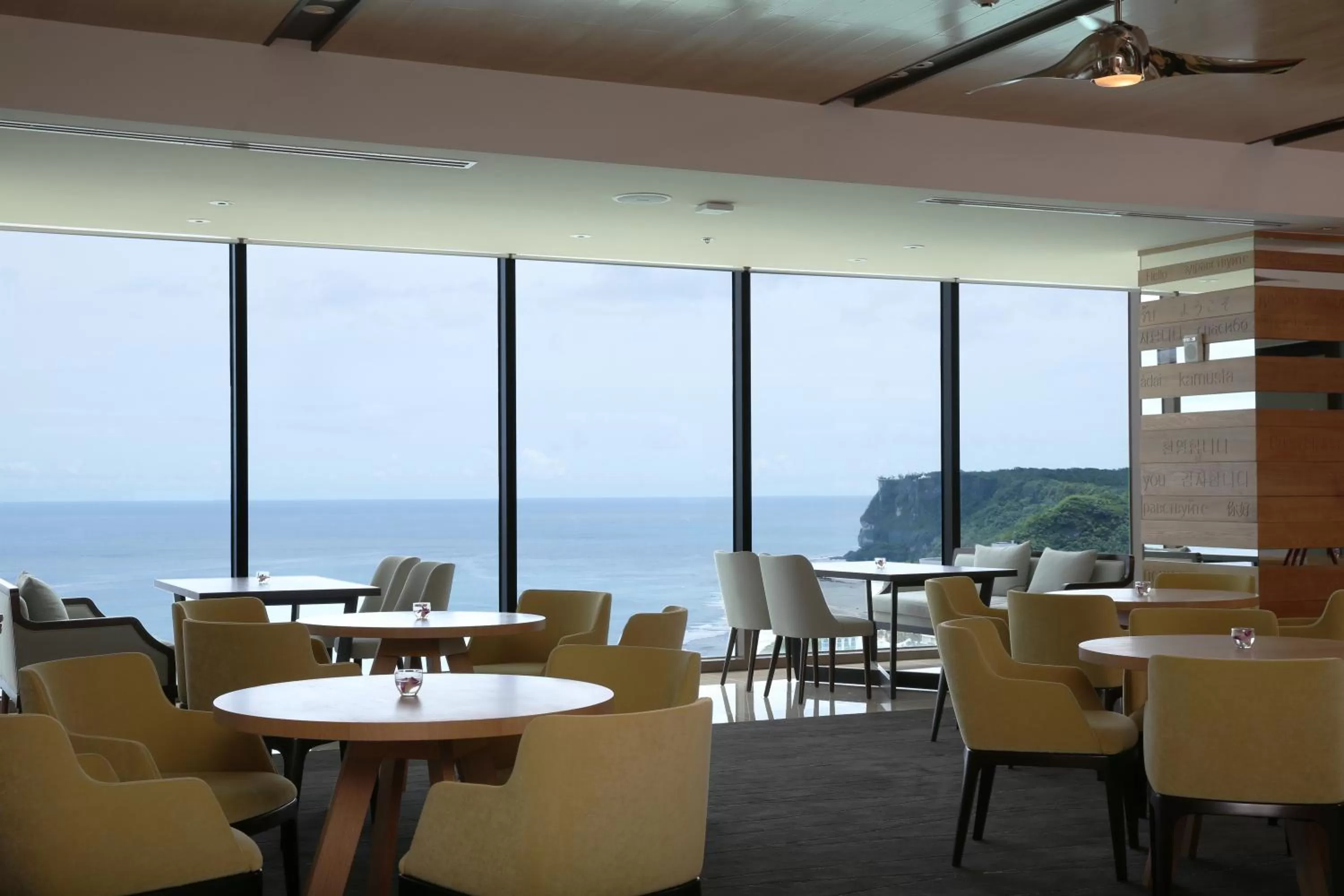 Restaurant/places to eat in Dusit Thani Guam Resort