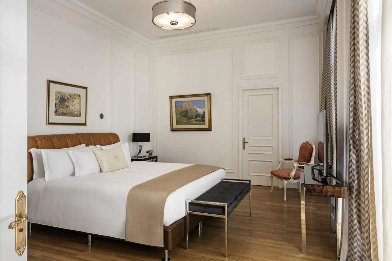 Bedroom, Bed in Alvear Palace Hotel - Leading Hotels of the World