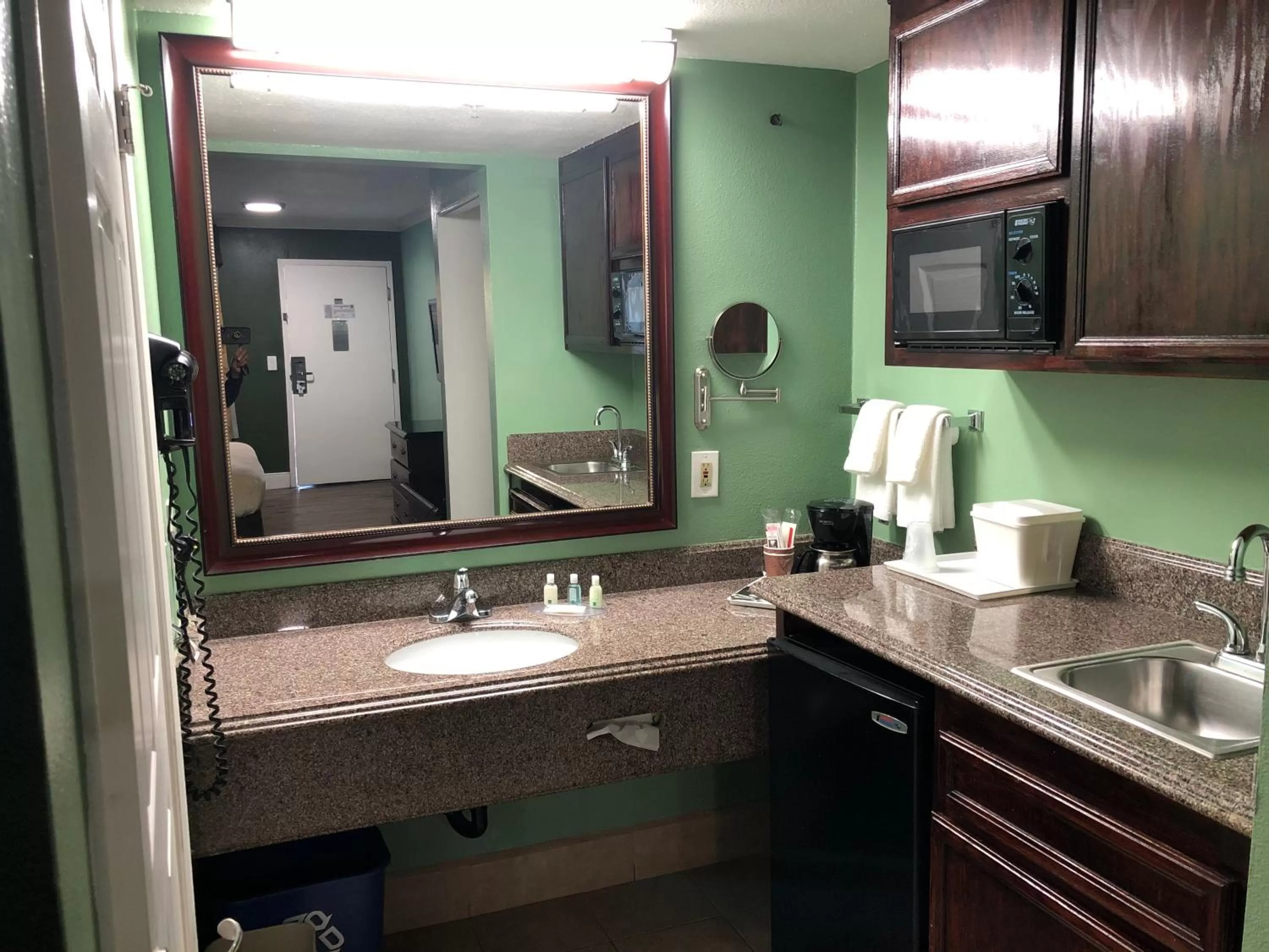 Bathroom in Quality Inn Hemet - San Jacinto