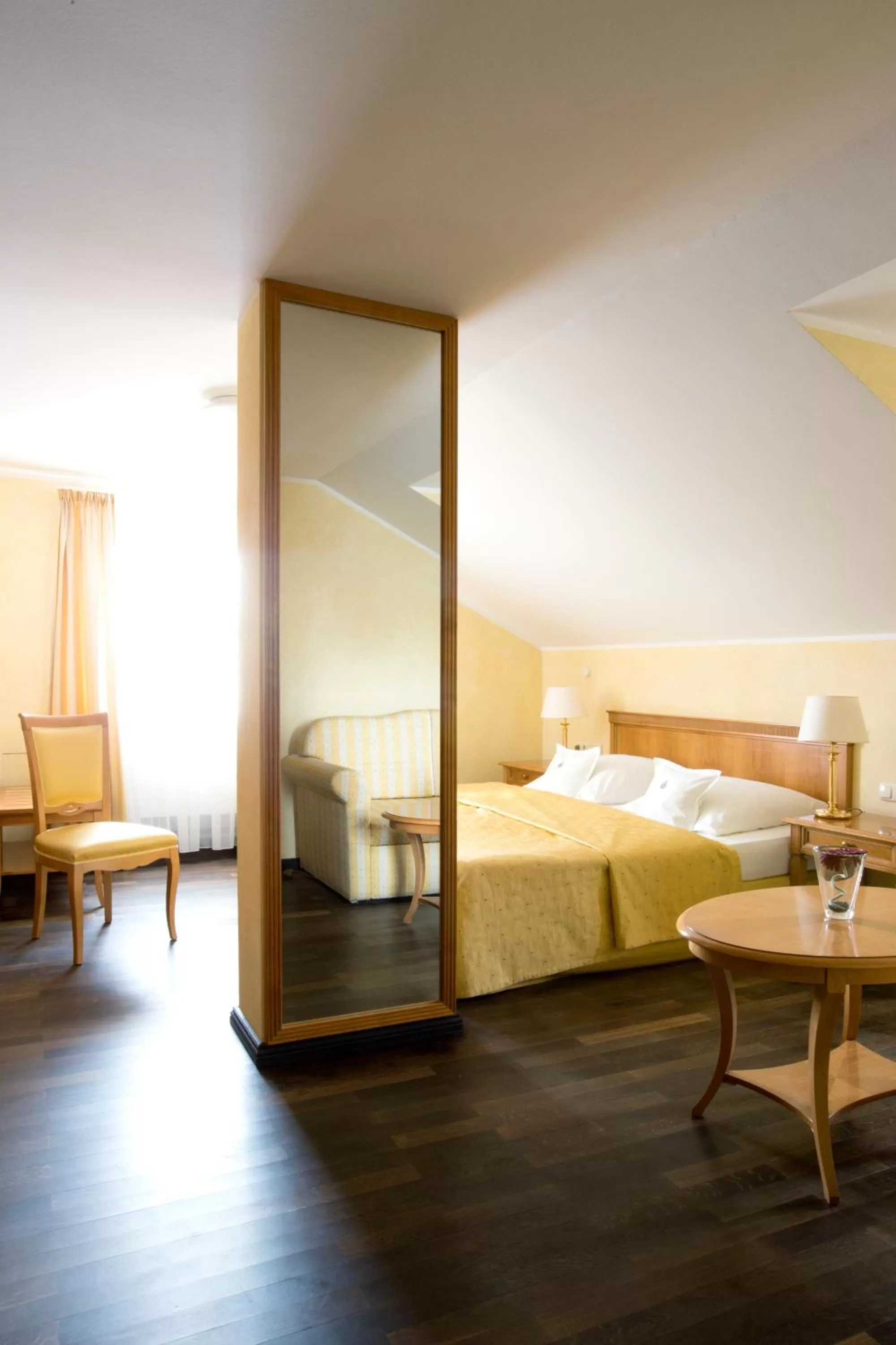 Bed in Hotel Neuwirt