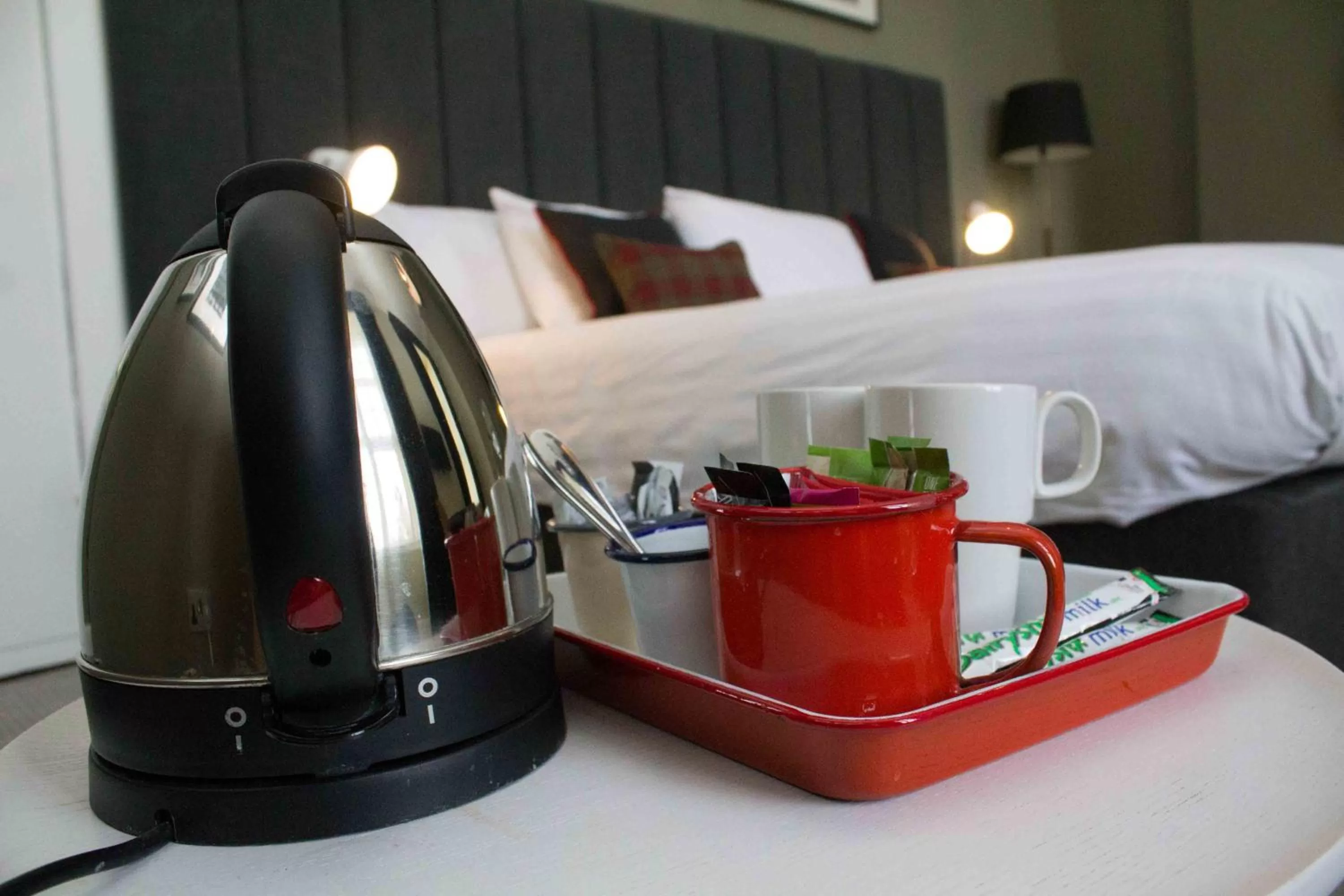 Bedroom, Bed in Peebles Hydro