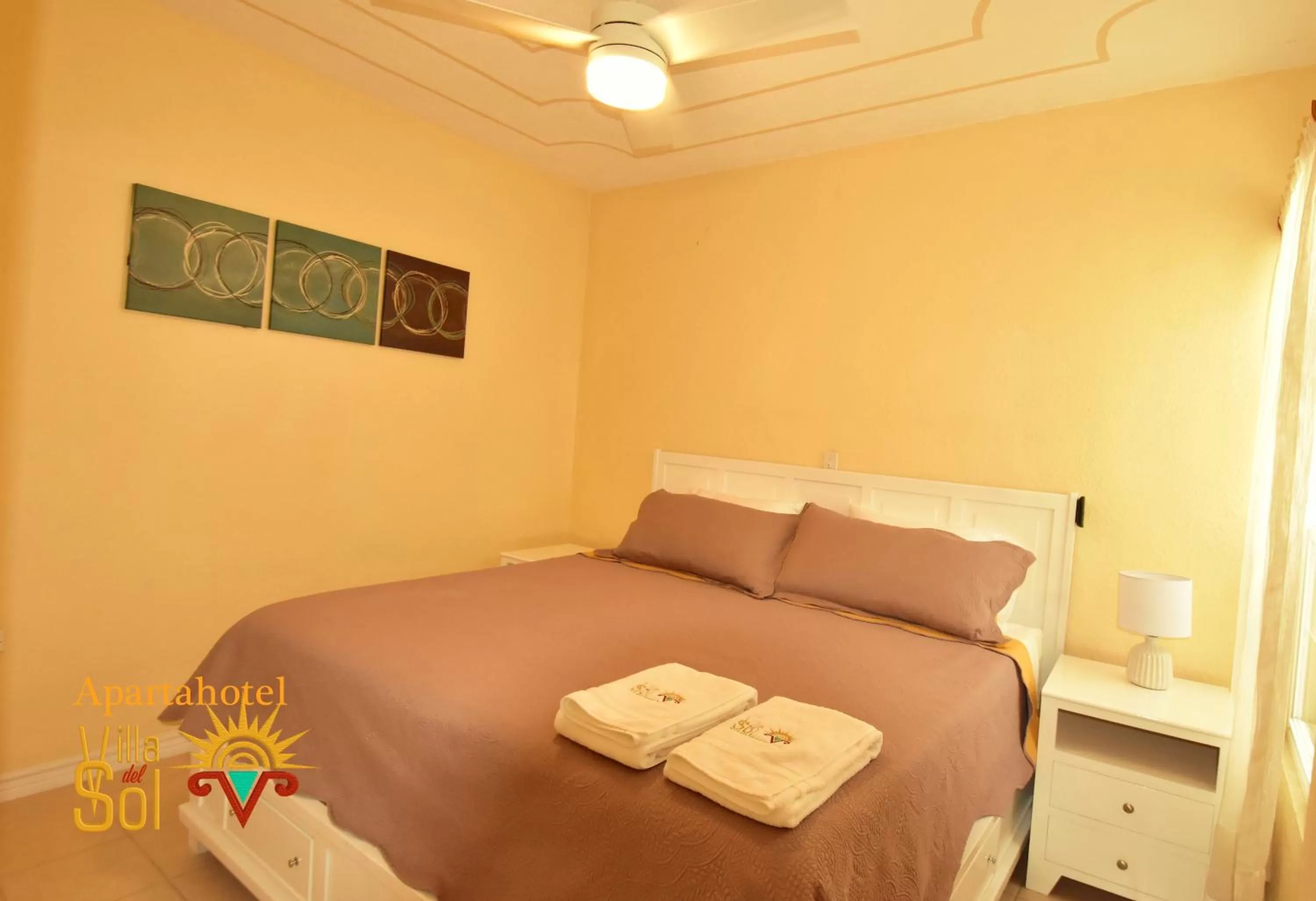 Bed in Villa Del Sol