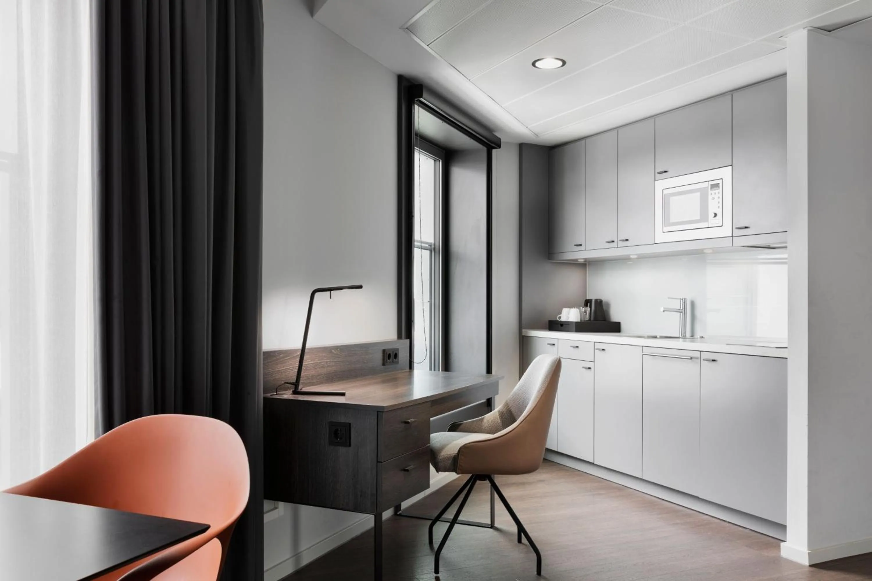 Kitchen or kitchenette in Residence Inn by Marriott Munich Ostbahnhof