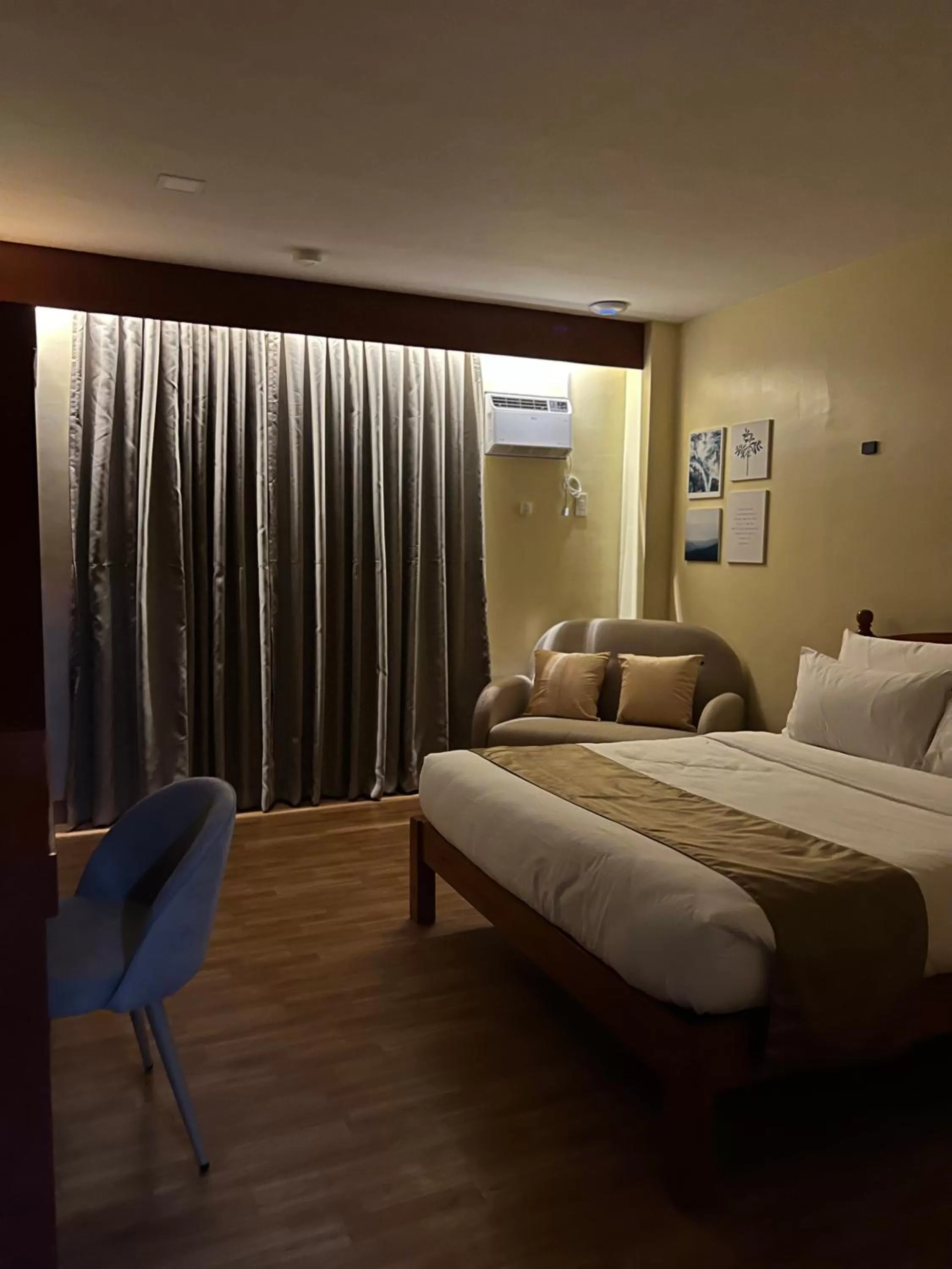 Bed in Rufana Suites