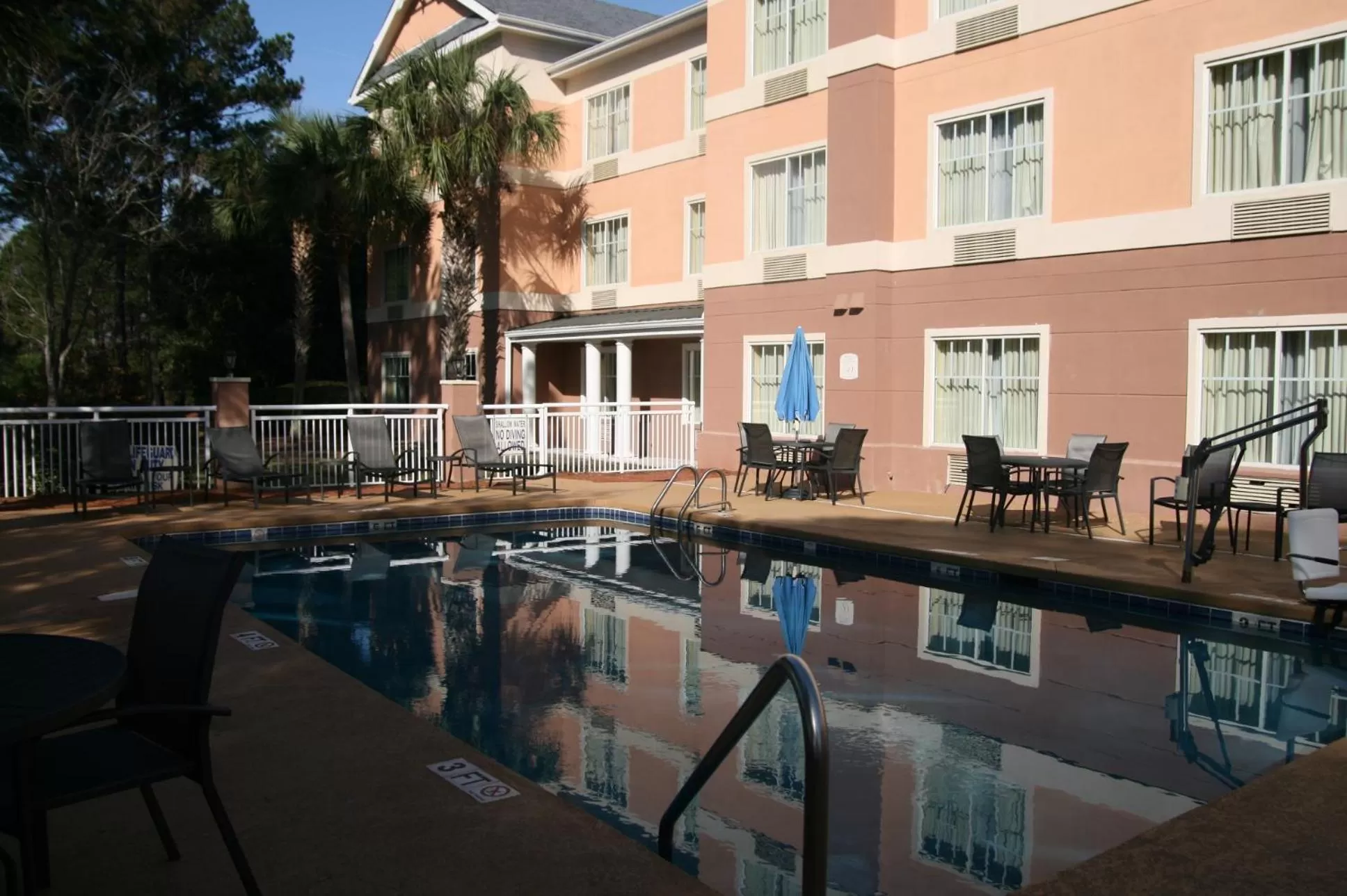 Property building in Okatie Hilton Head Hotel