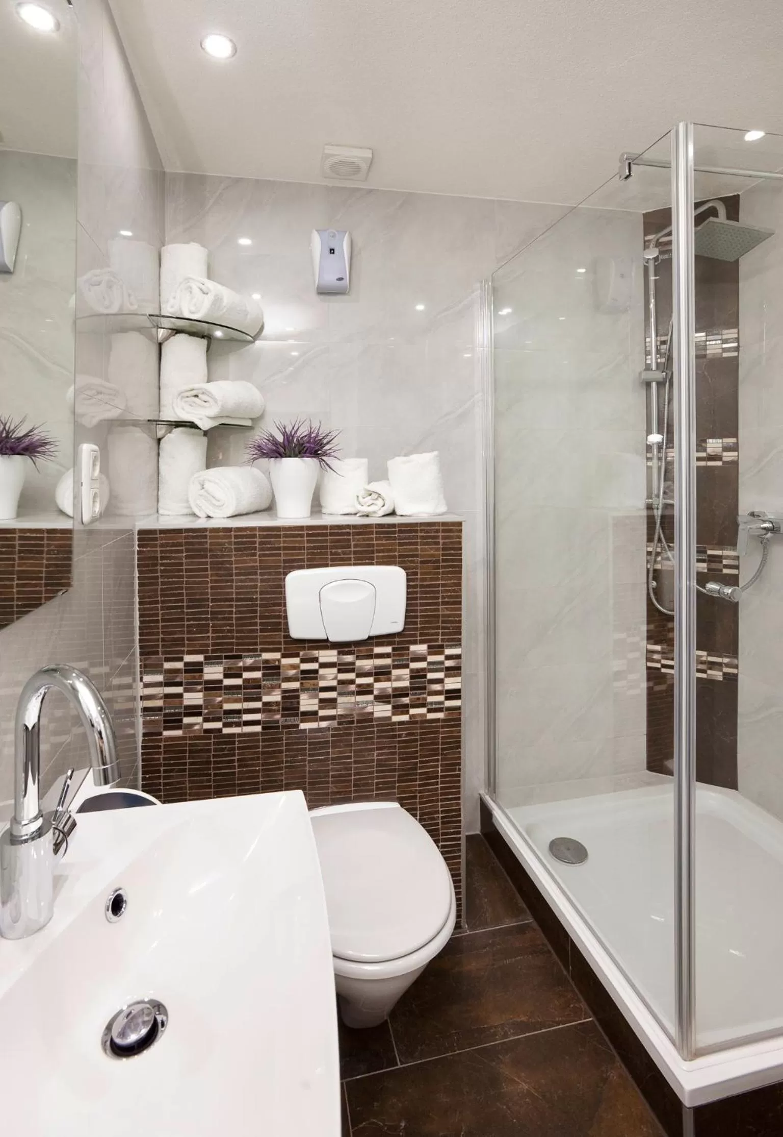 Bathroom in City Apart Hotel Füssen