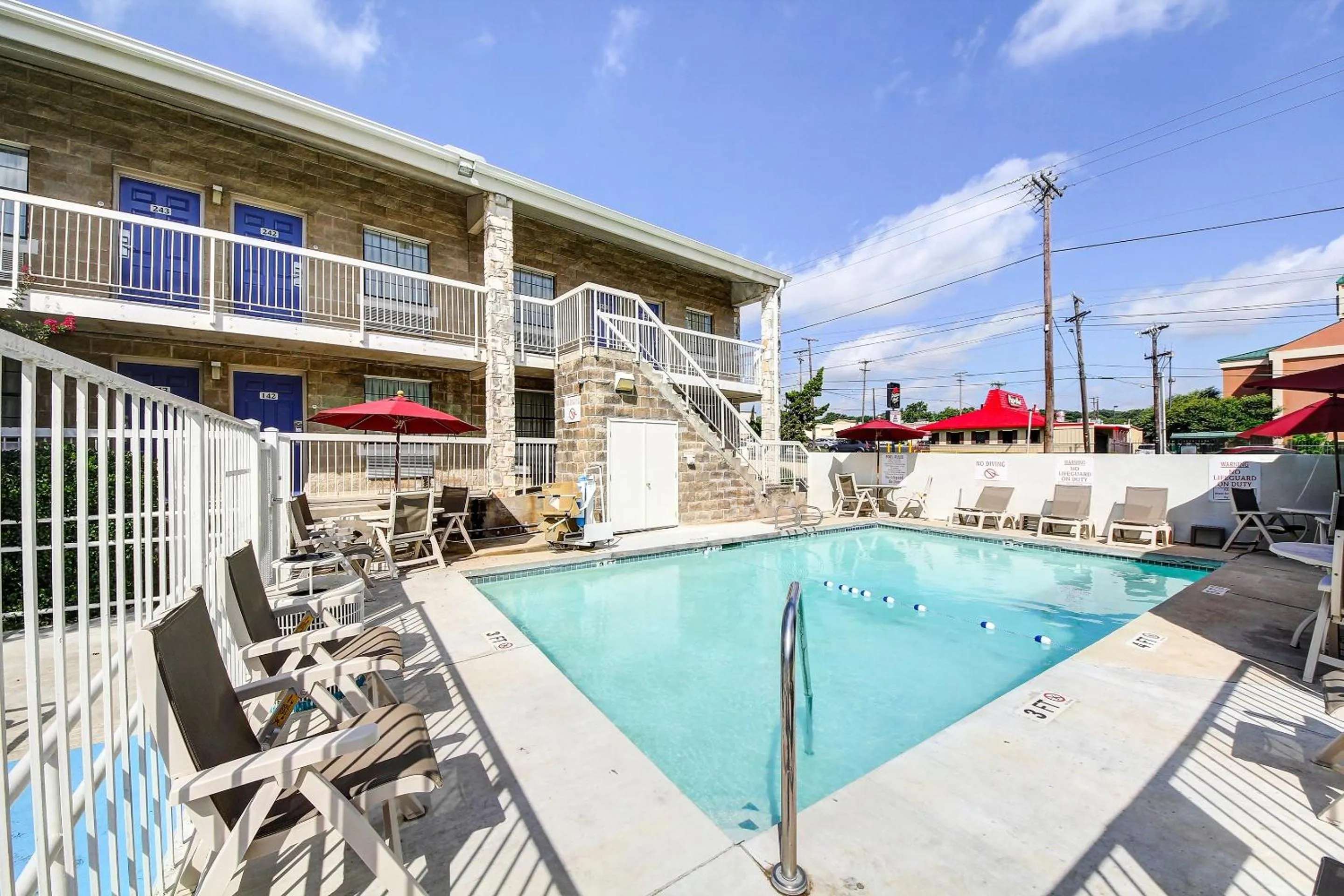 On site in Motel 6-San Antonio, TX - Northwest Medical Center