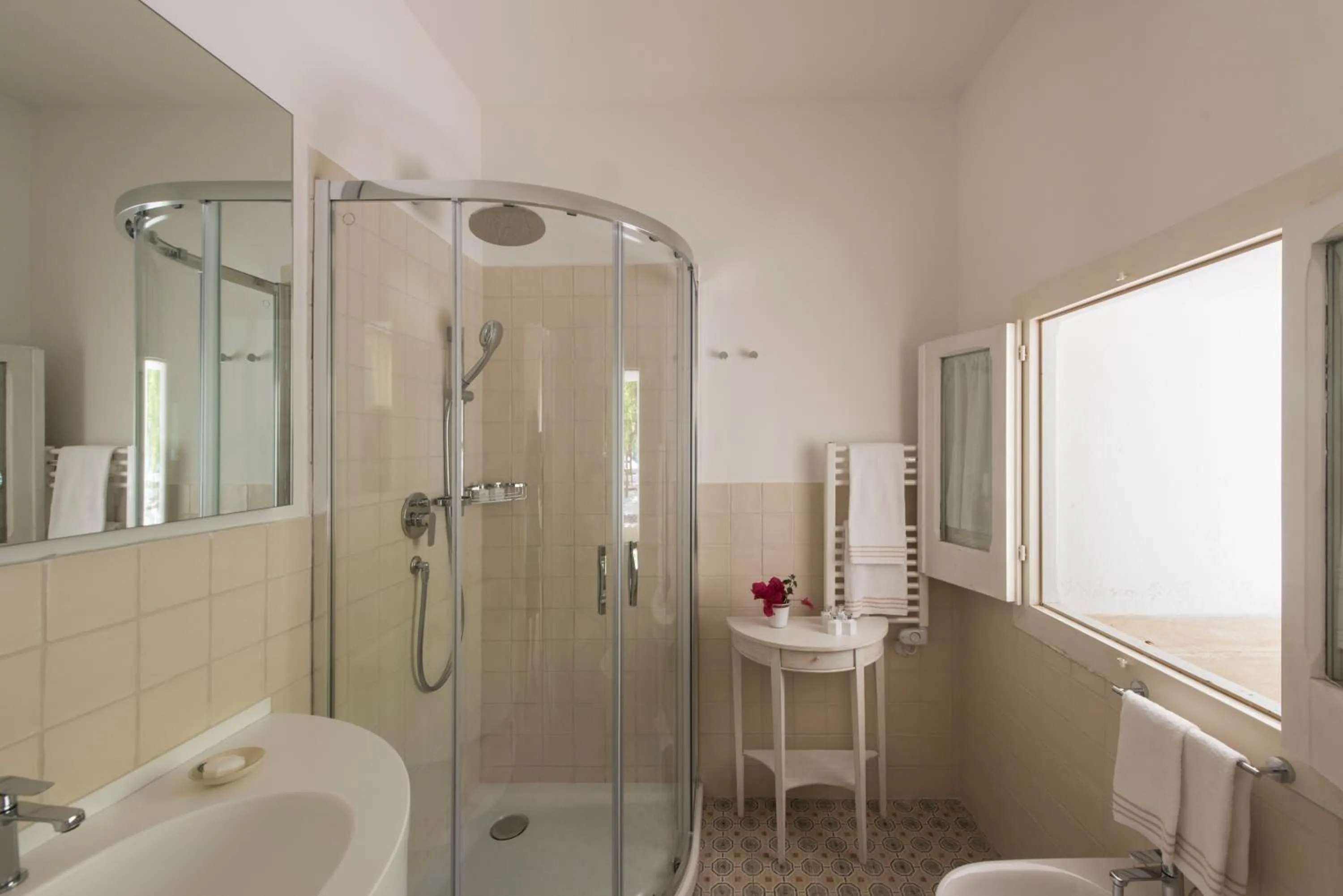 Bathroom in Hotel Il Melograno