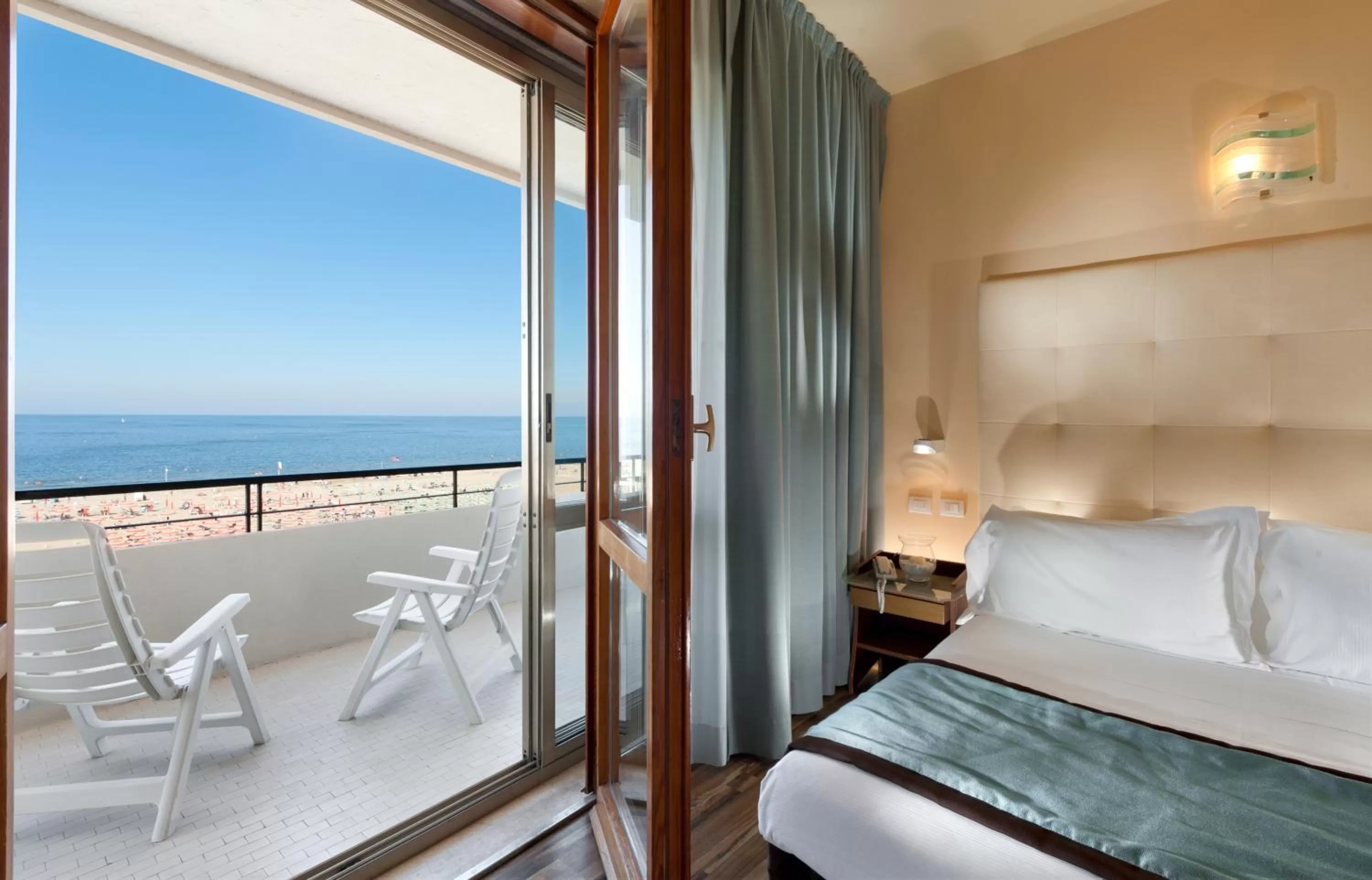 View (from property/room), Bed in Yes Hotel Touring & SPA