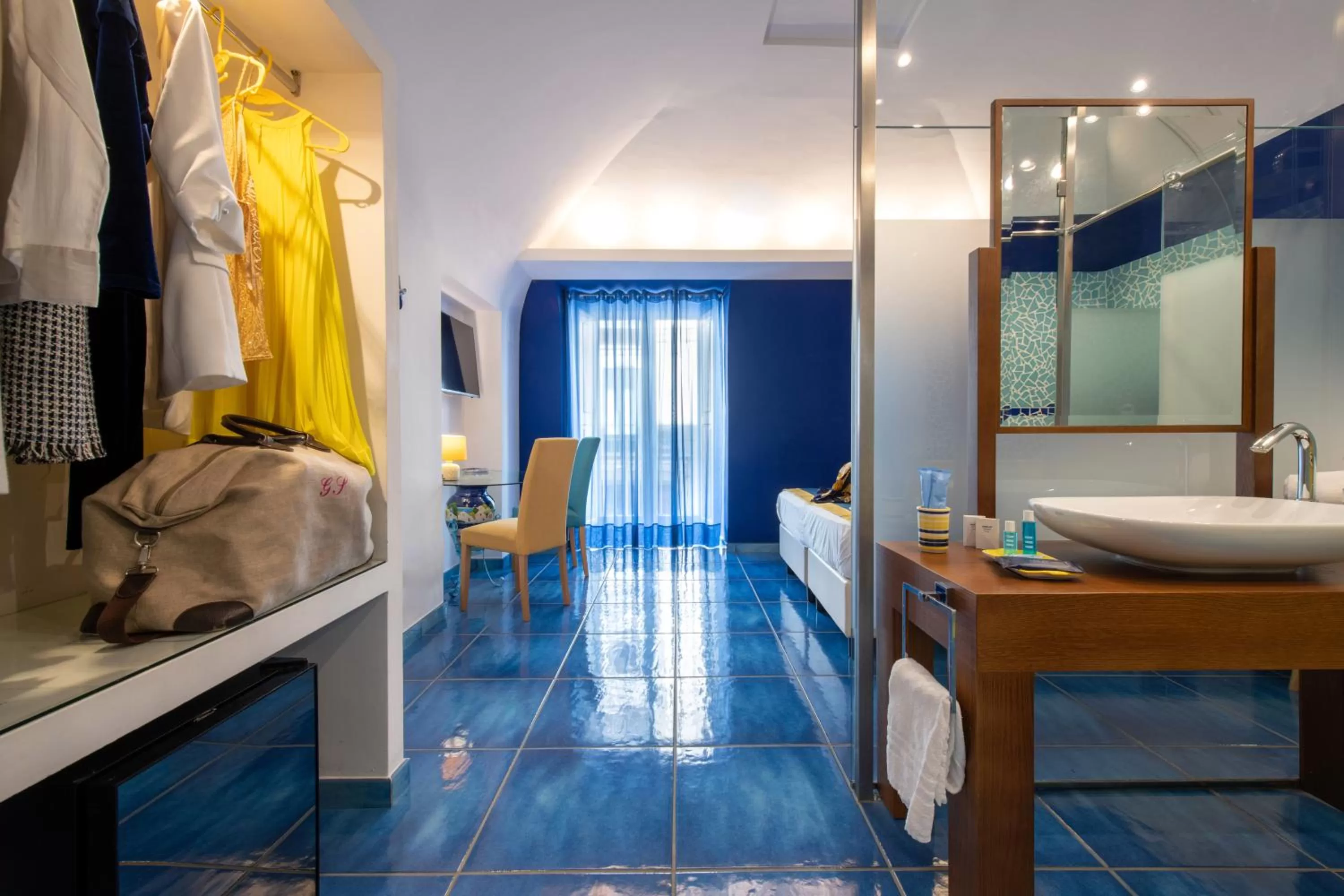 Photo of the whole room in Aquae Romanae