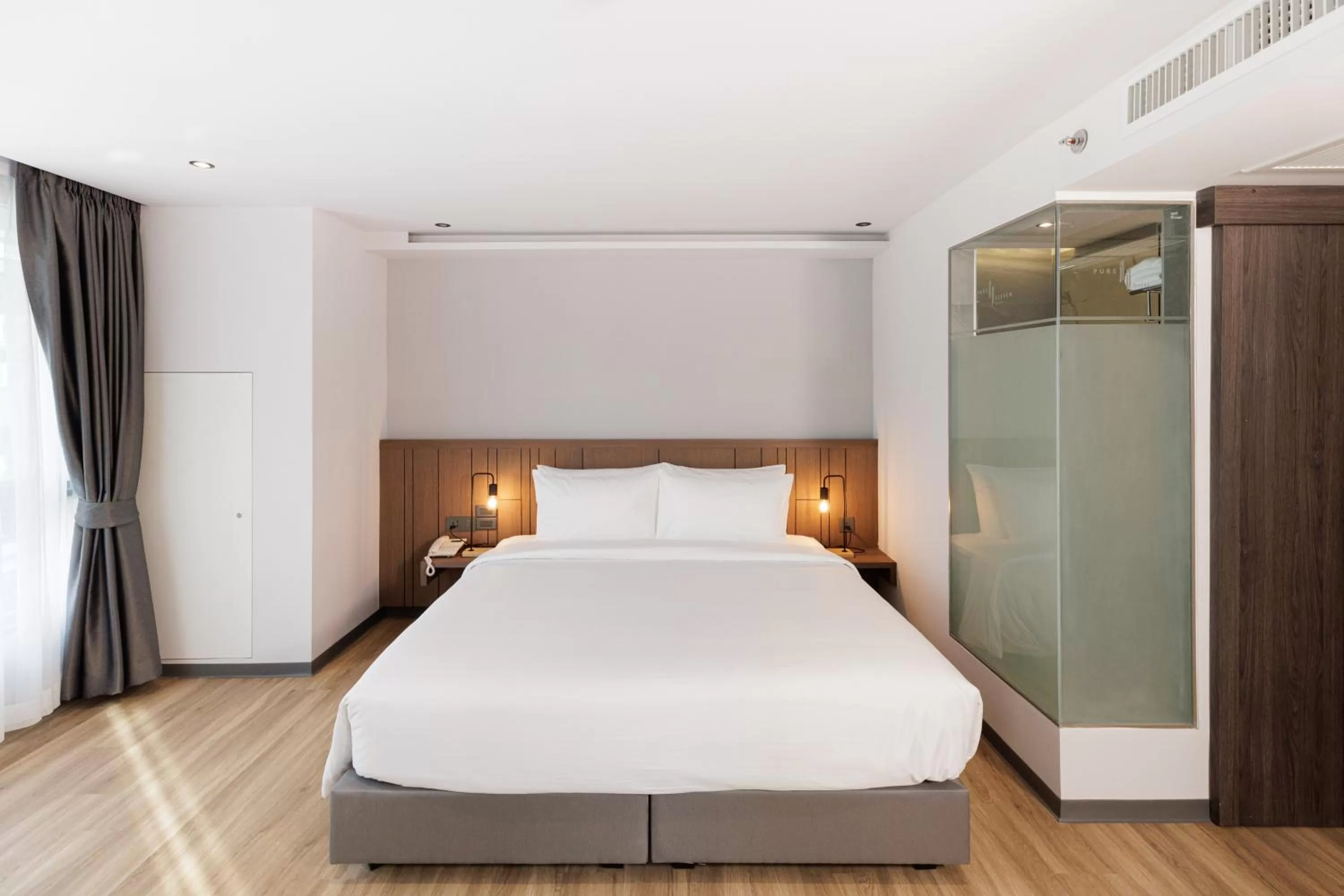 Bedroom, Bed in Pure Eleven Hotel Bangkok