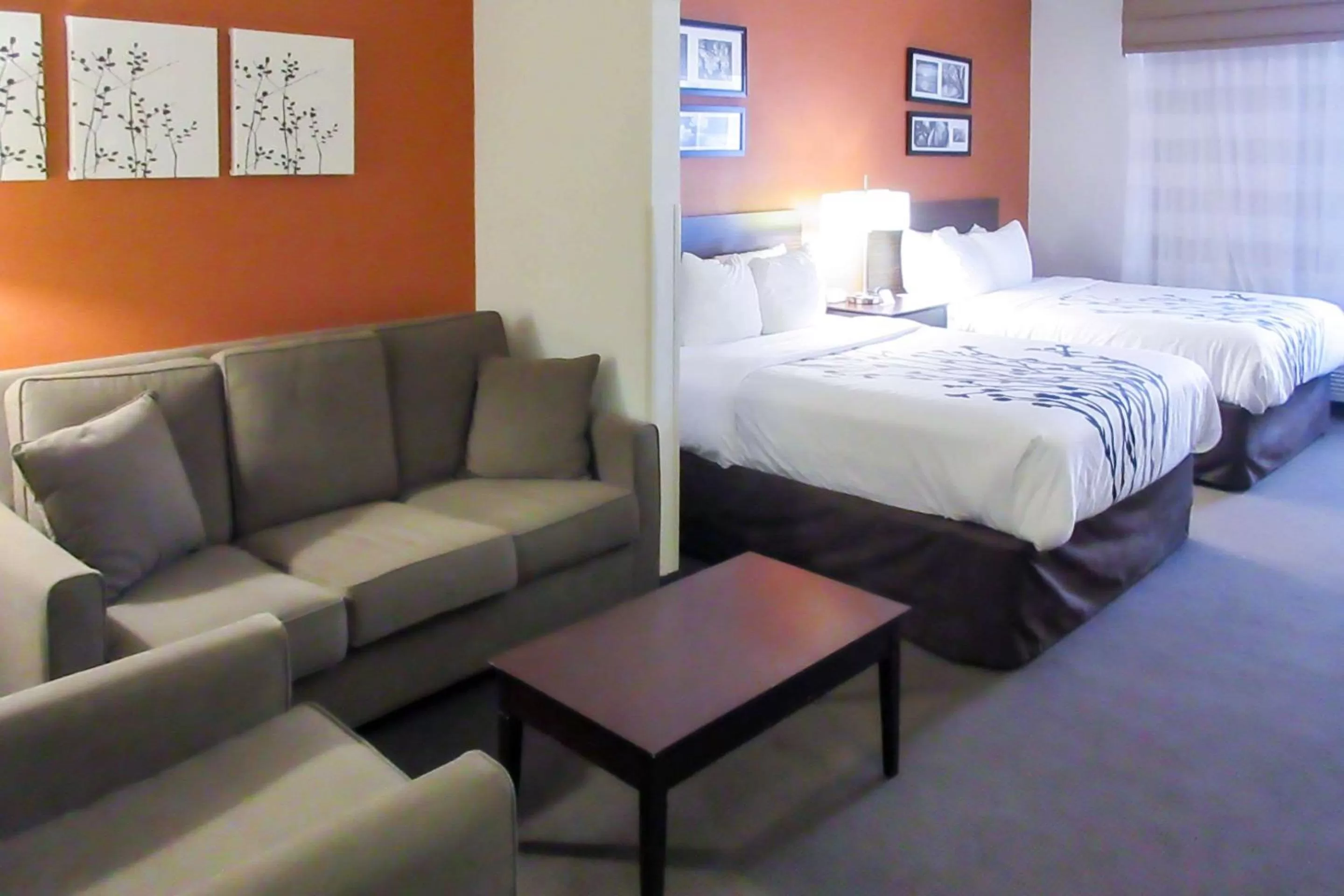Photo of the whole room, Bed in Sleep Inn & Suites Ft Lauderdale International Airport