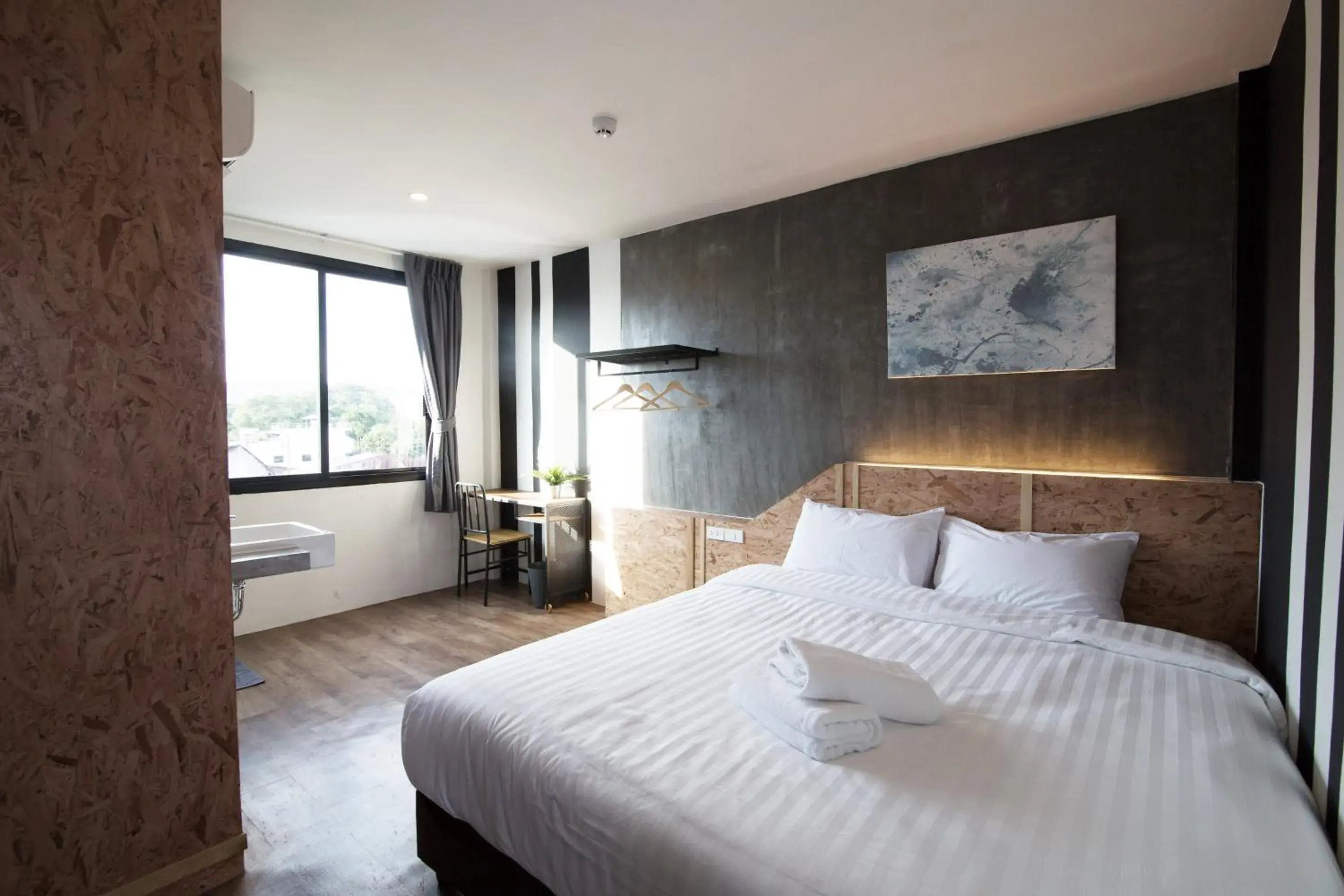 Standard Double or Twin Room in The Arbern Hotel x Bistro - SHA Extra Plus Standard Double or Twin Room in The Arbern Hotel x Bistro - SHA Extra Plus