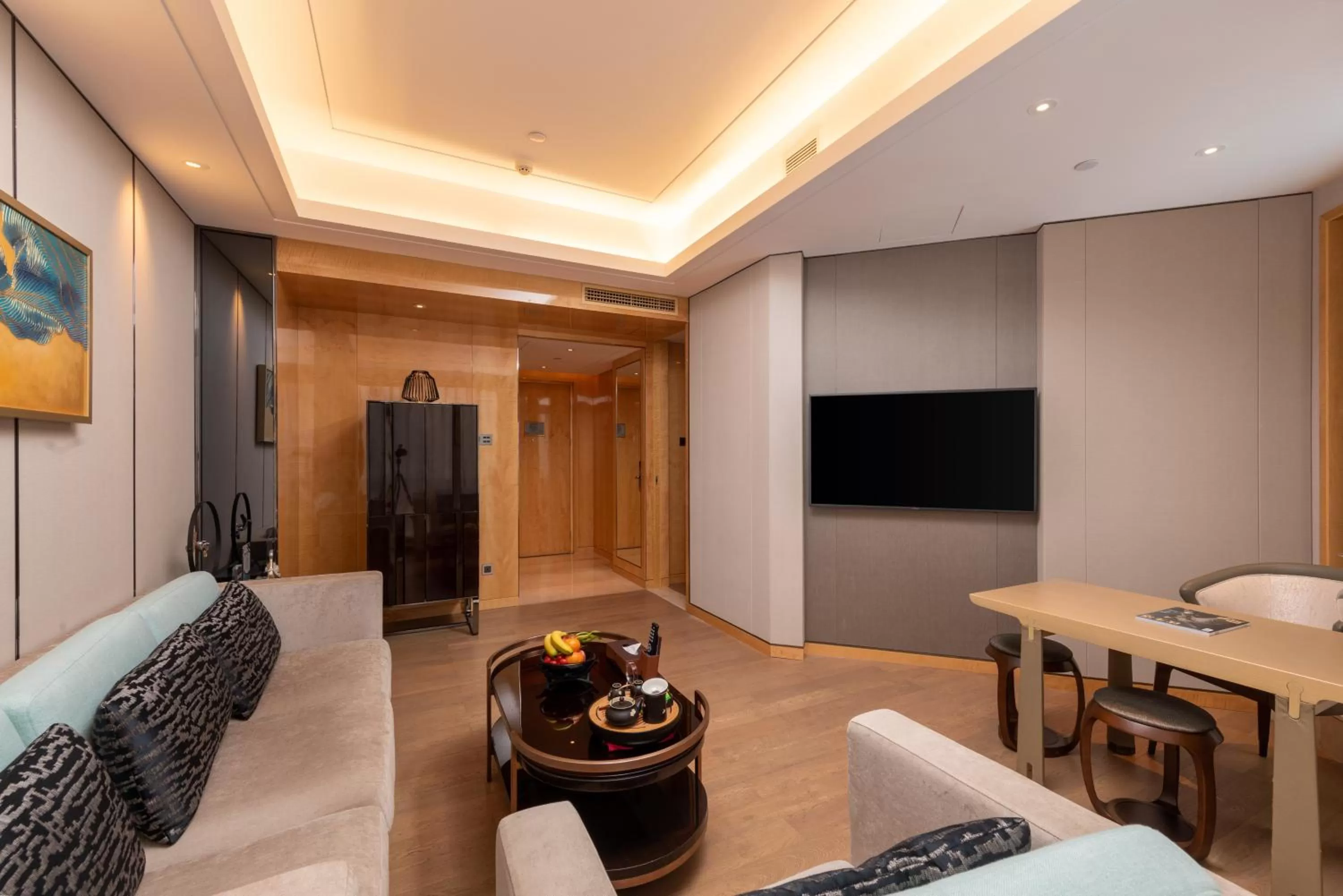 Zhuhai Longzhuda International Hotel - 24hours stay