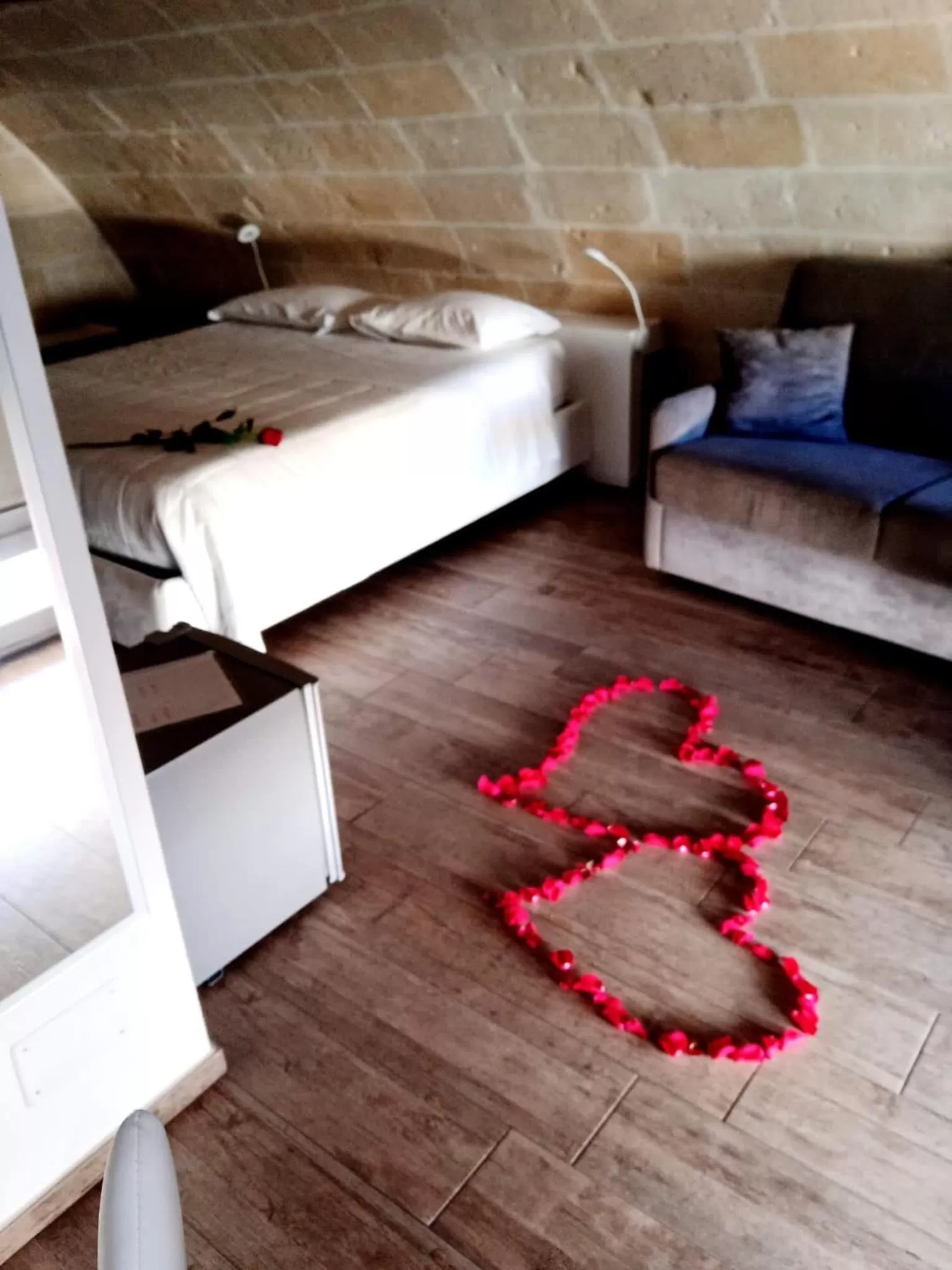 Living room, Bed in Recinto antico Sweet Rooms