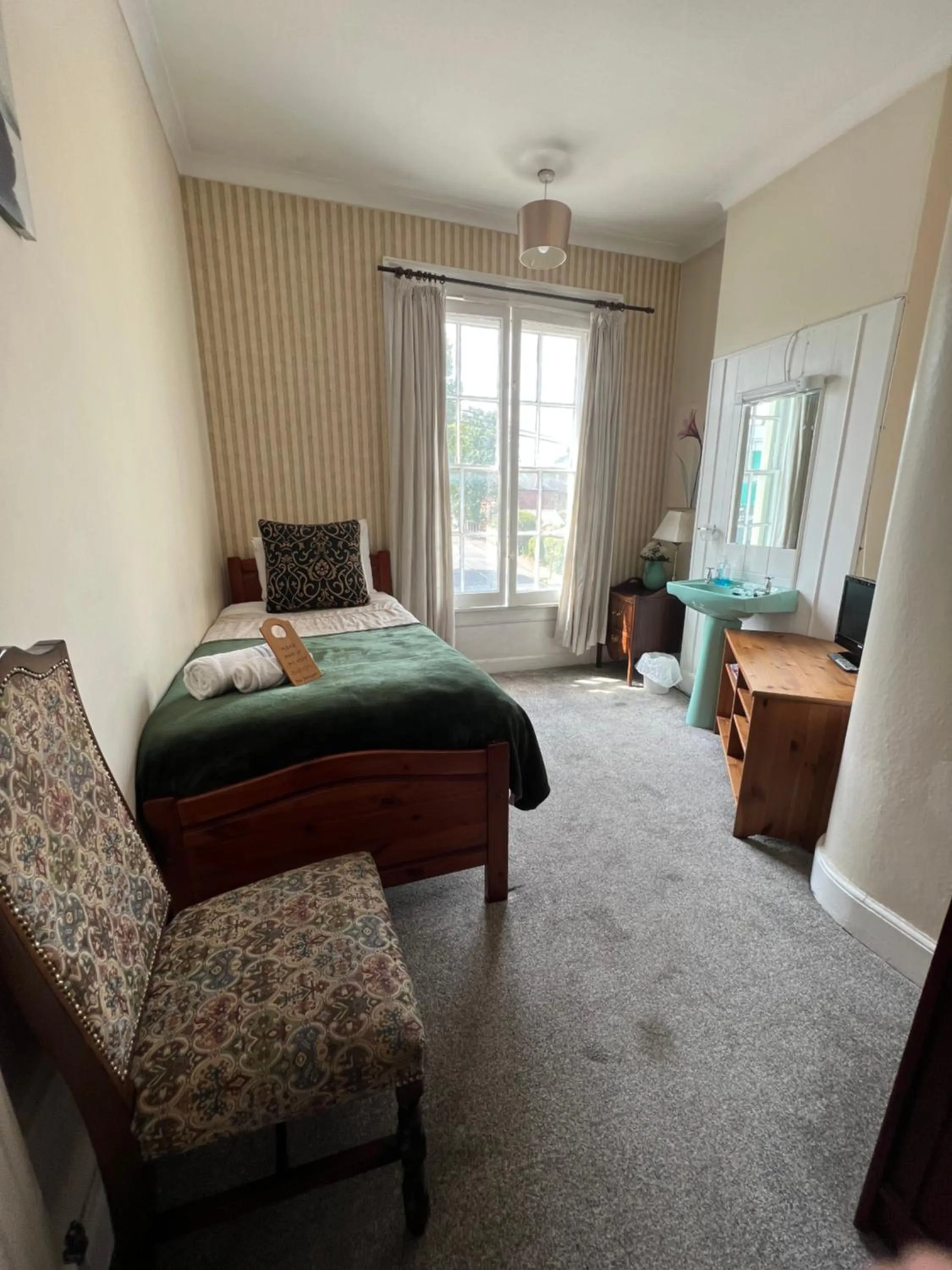 Bed in Georgian House Hotel