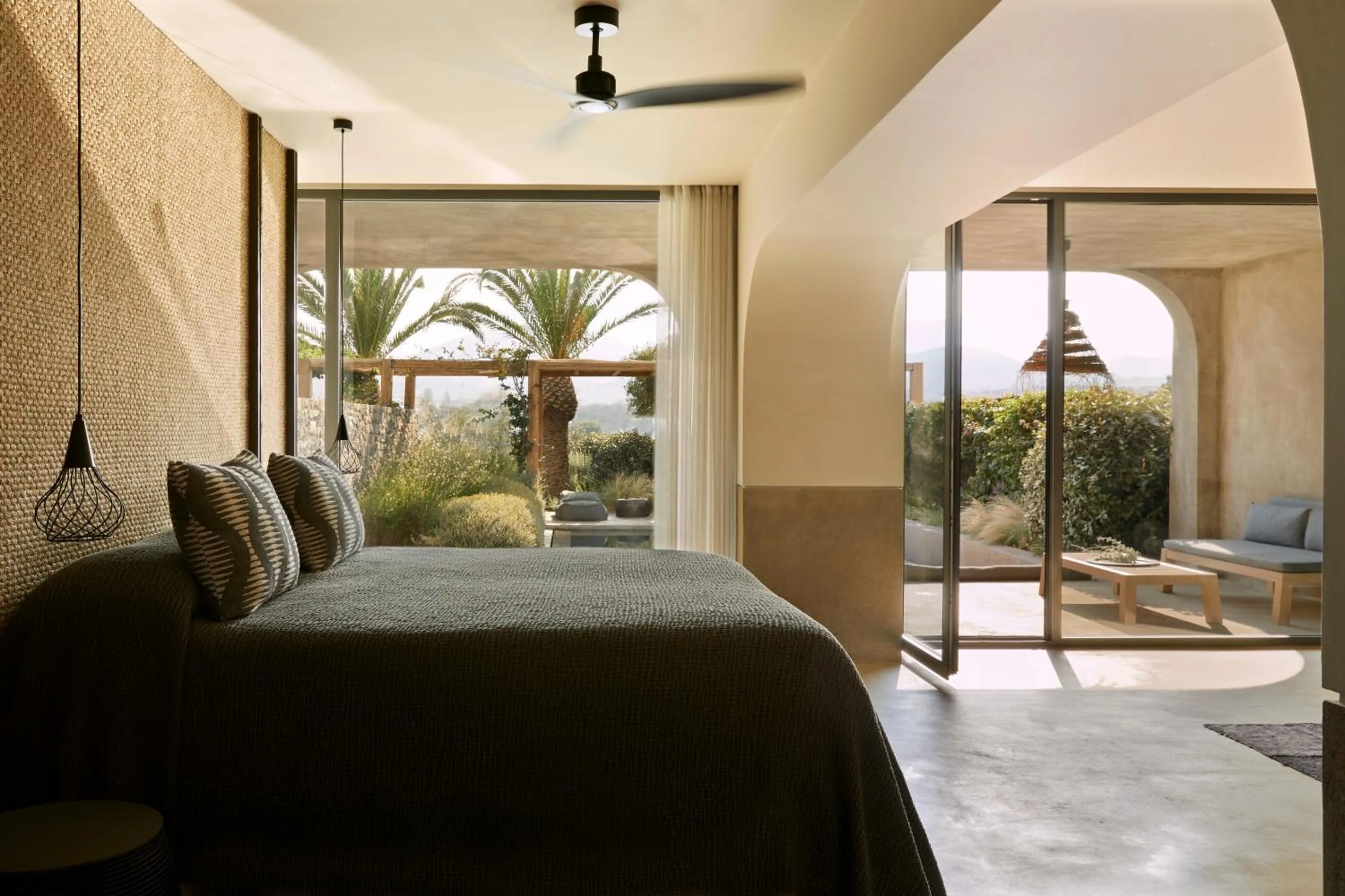 Bedroom, Bed in Minos Palace Resort - Adults Only