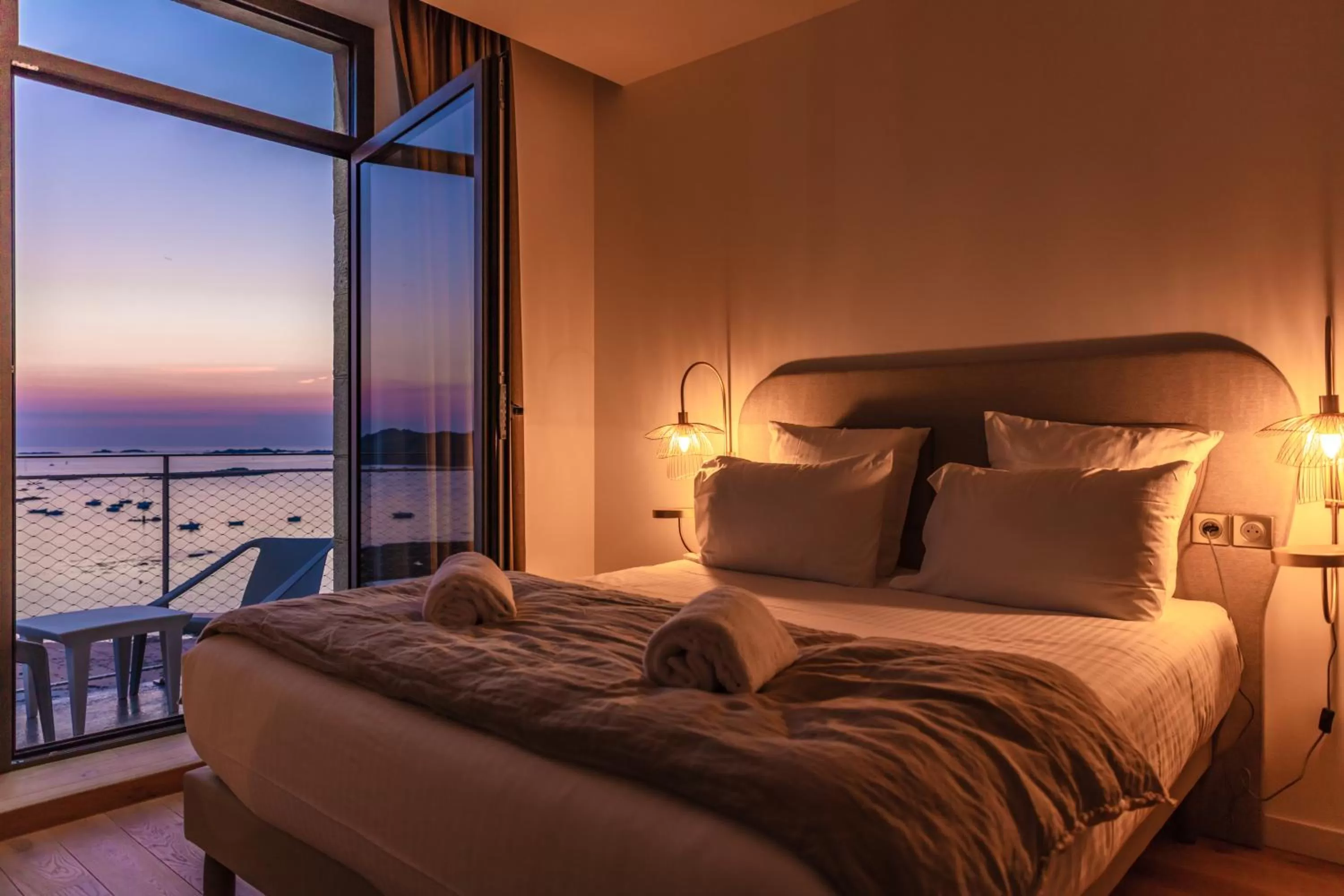 View (from property/room), Bed in Pavillon de la plage