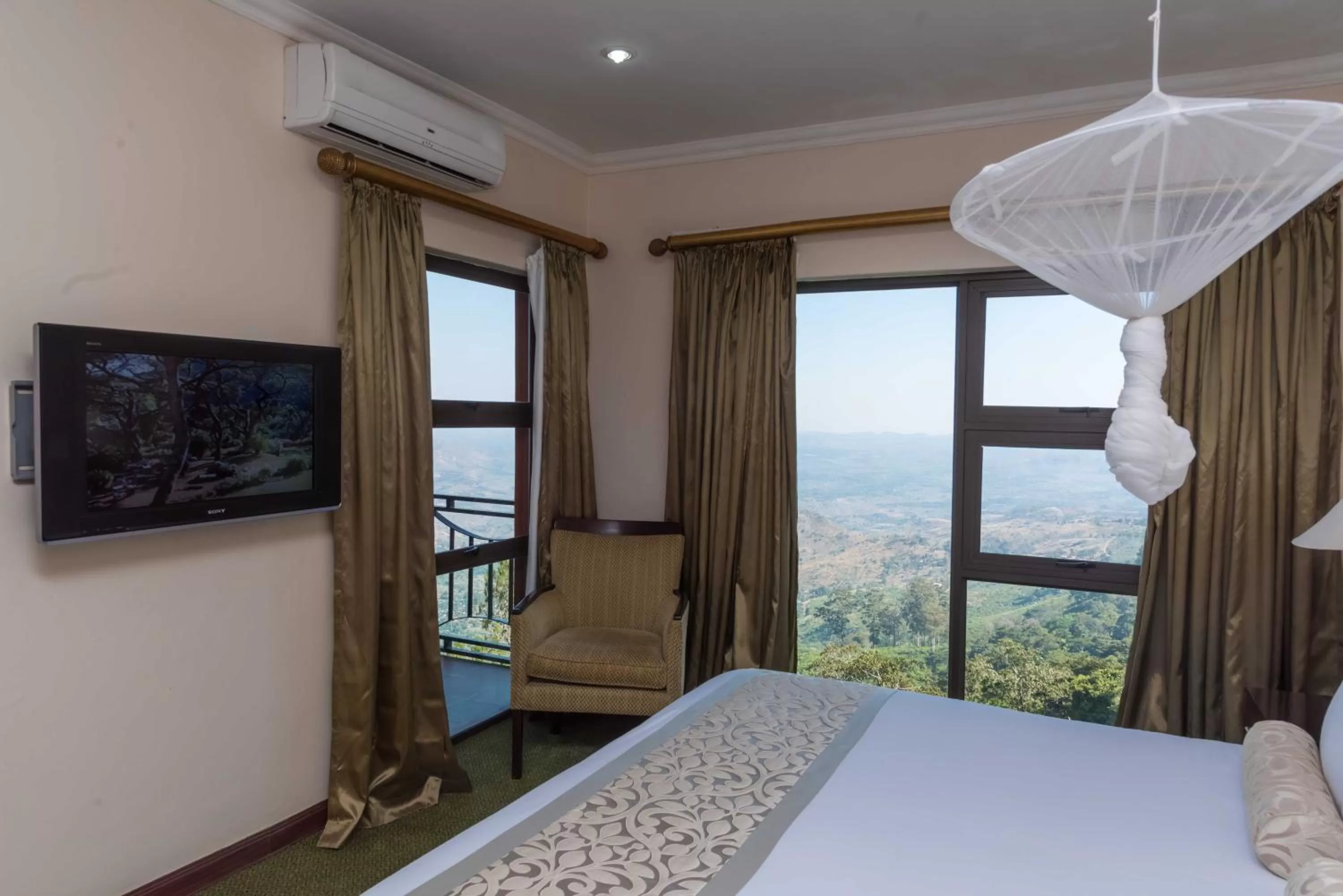 Bedroom, Bed in Sunbird Ku Chawe