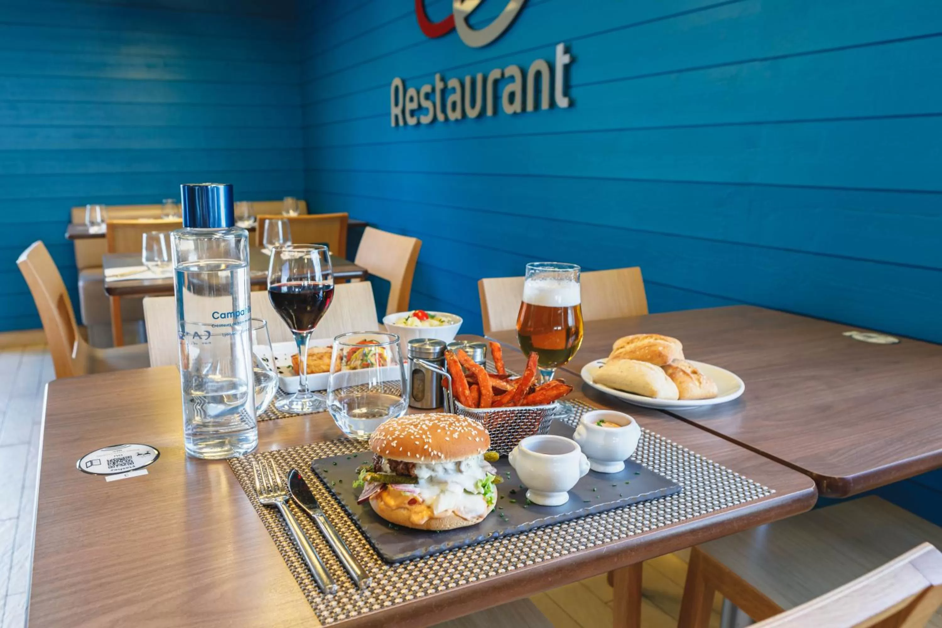 Restaurant/places to eat in Campanile NATURE - Lyon Est Bron Eurexpo