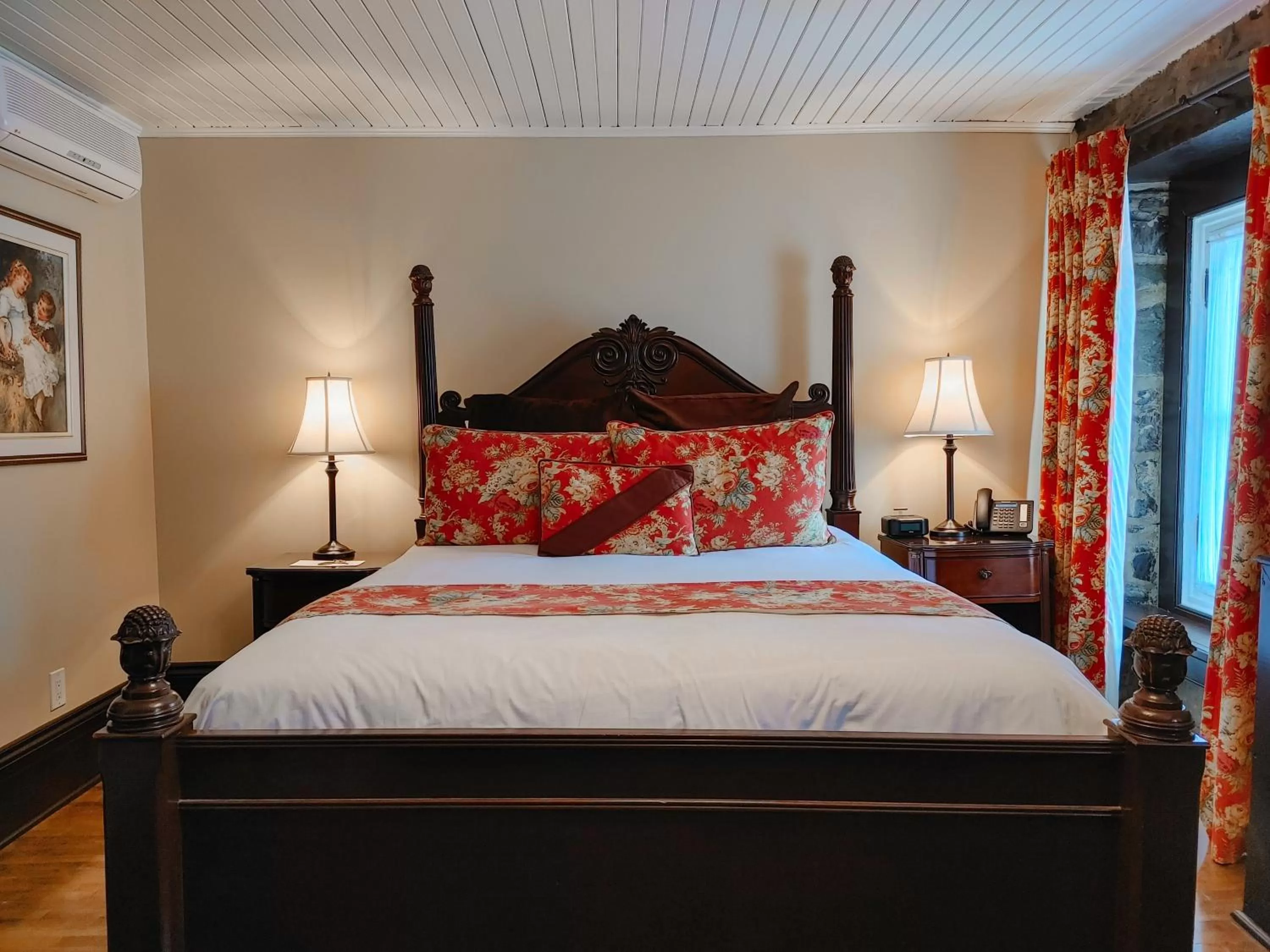 Bed in Le Clos Saint-Louis - Par Aneyro