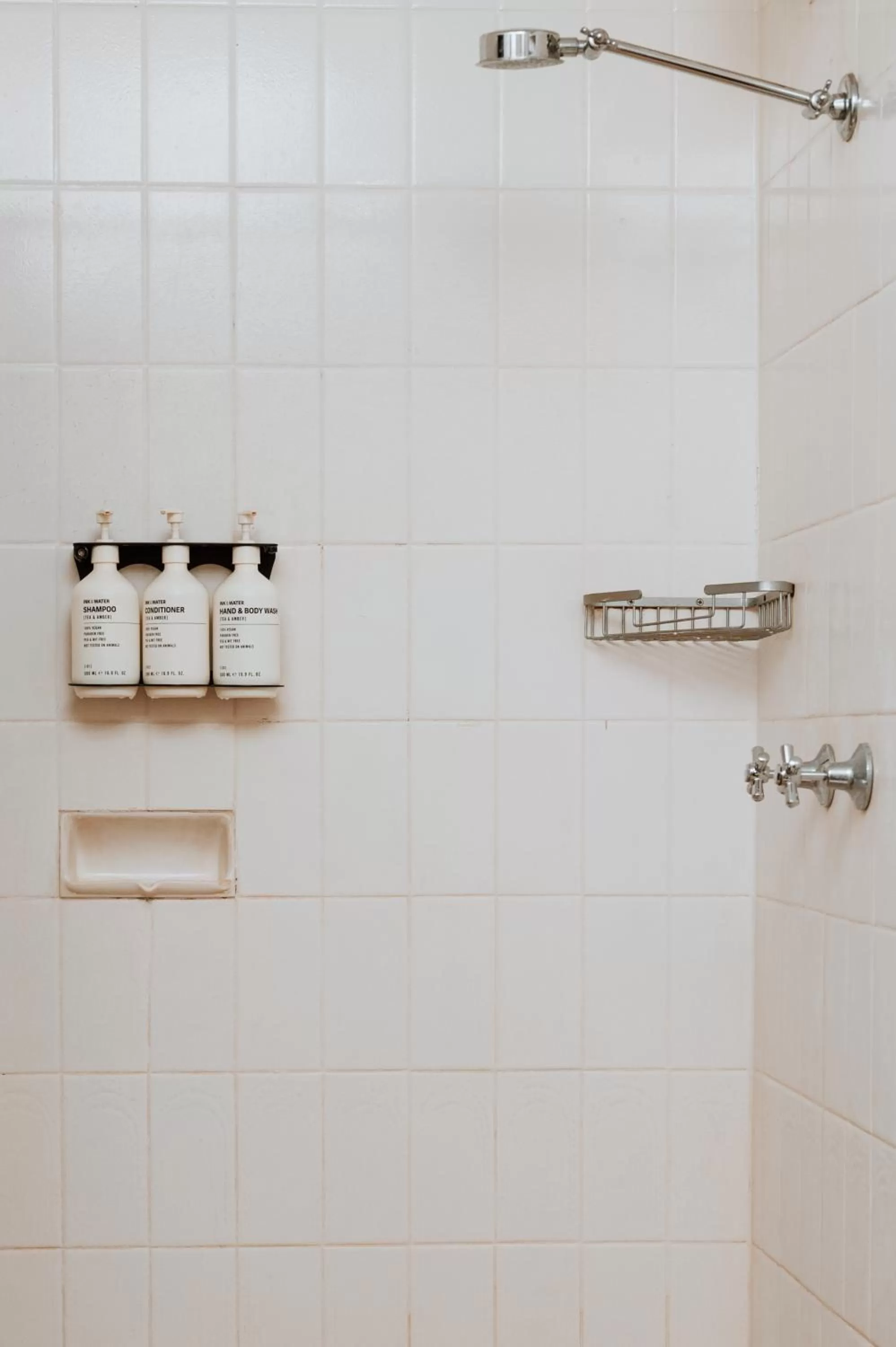 Bathroom in Hedland Hotel