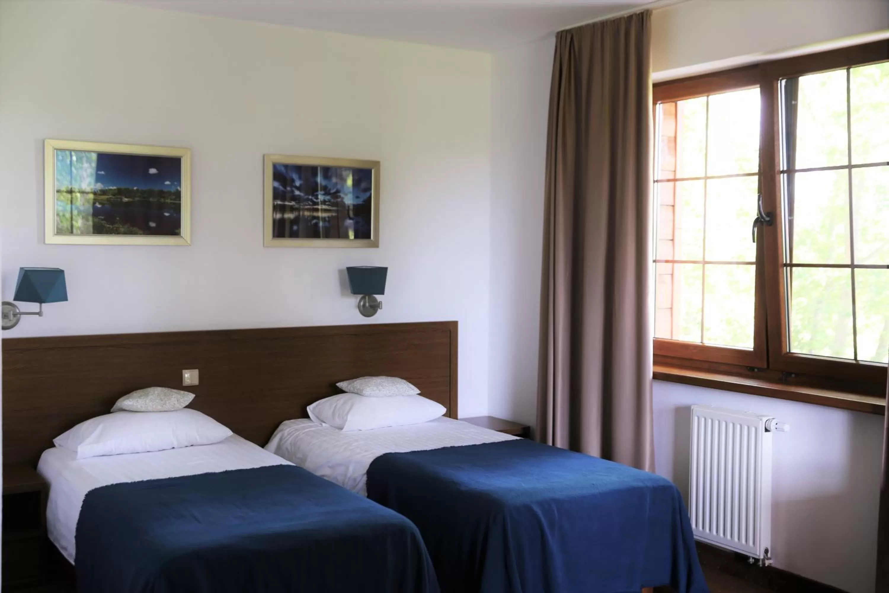 Bed in HOTEL CICHA WODA NIEPORĘT