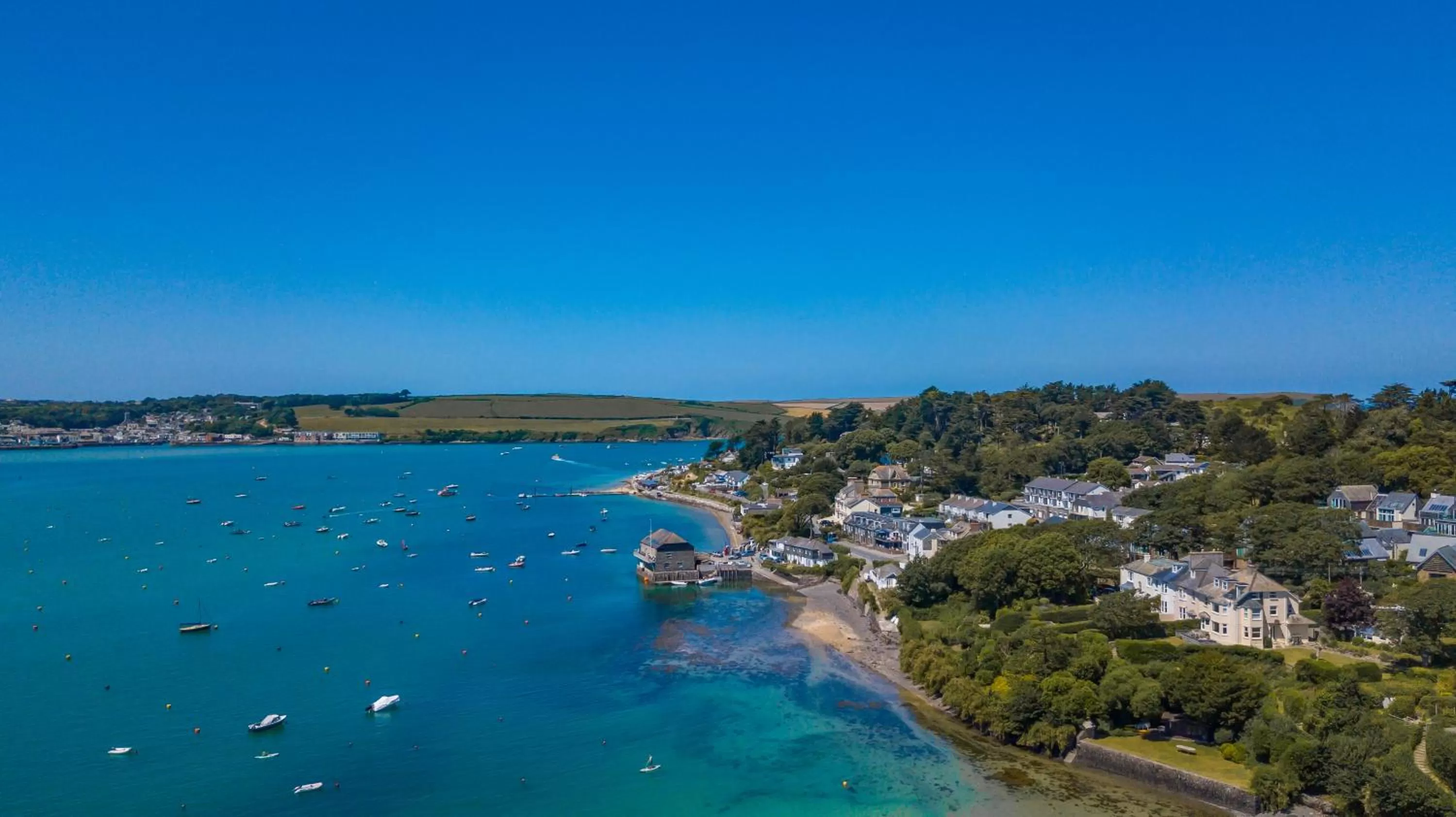 Neighbourhood, Bird's-eye View in The St Enodoc Hotel