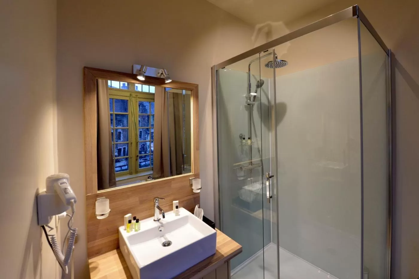 Shower in Rooms With A View