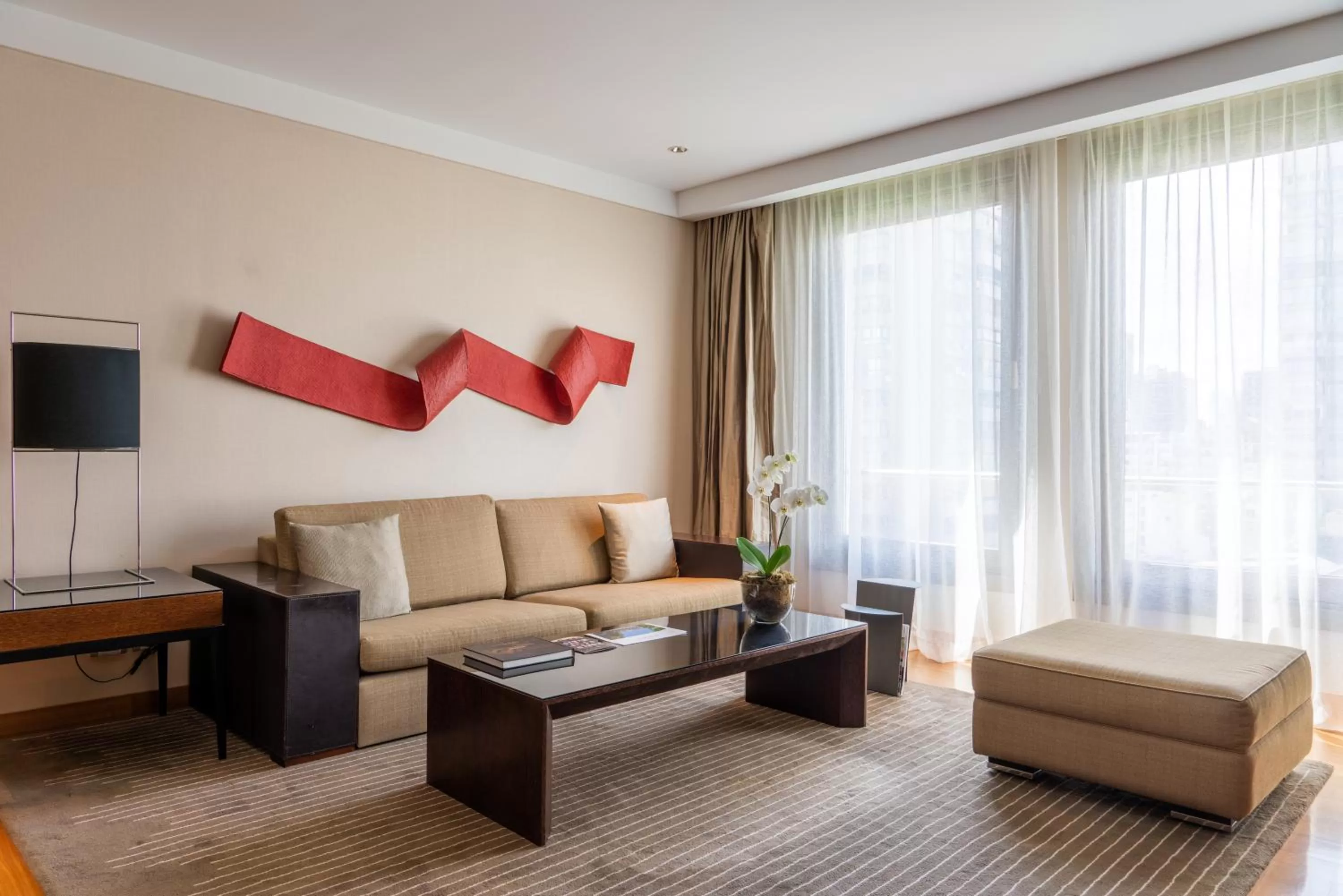 Living room in Palacio Duhau - Park Hyatt Buenos Aires