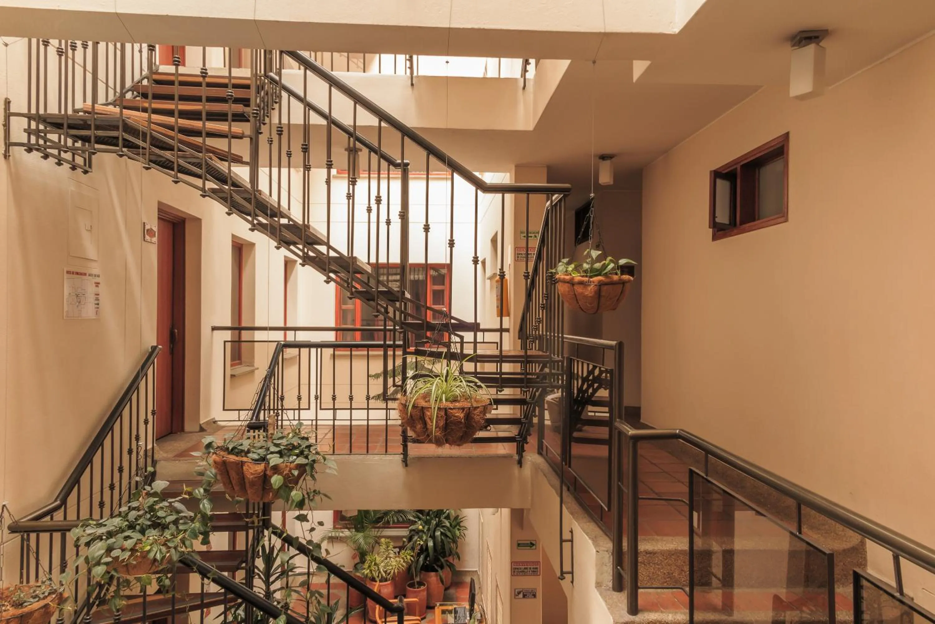 Property building in Hotel Casa Deco