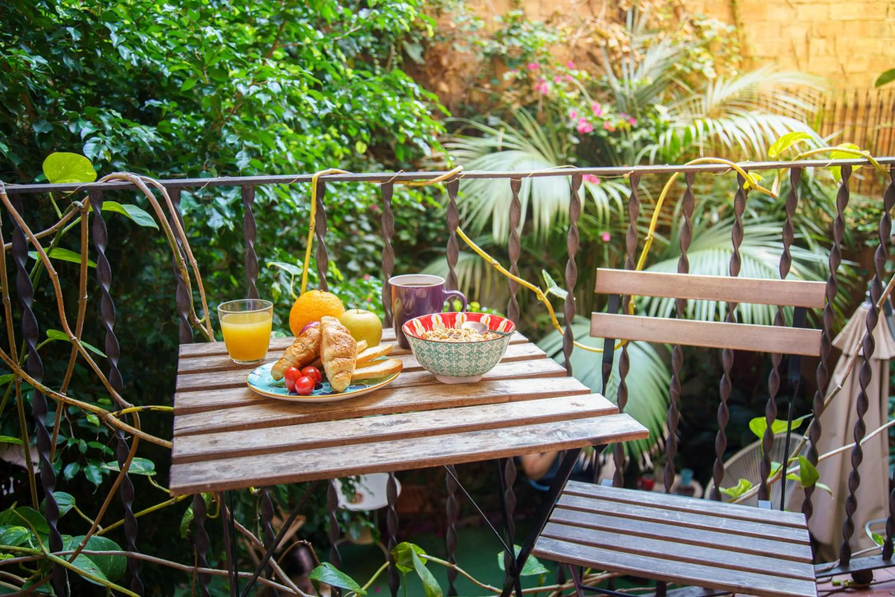 Breakfast in Casa Barcelo Hostel Barcelona