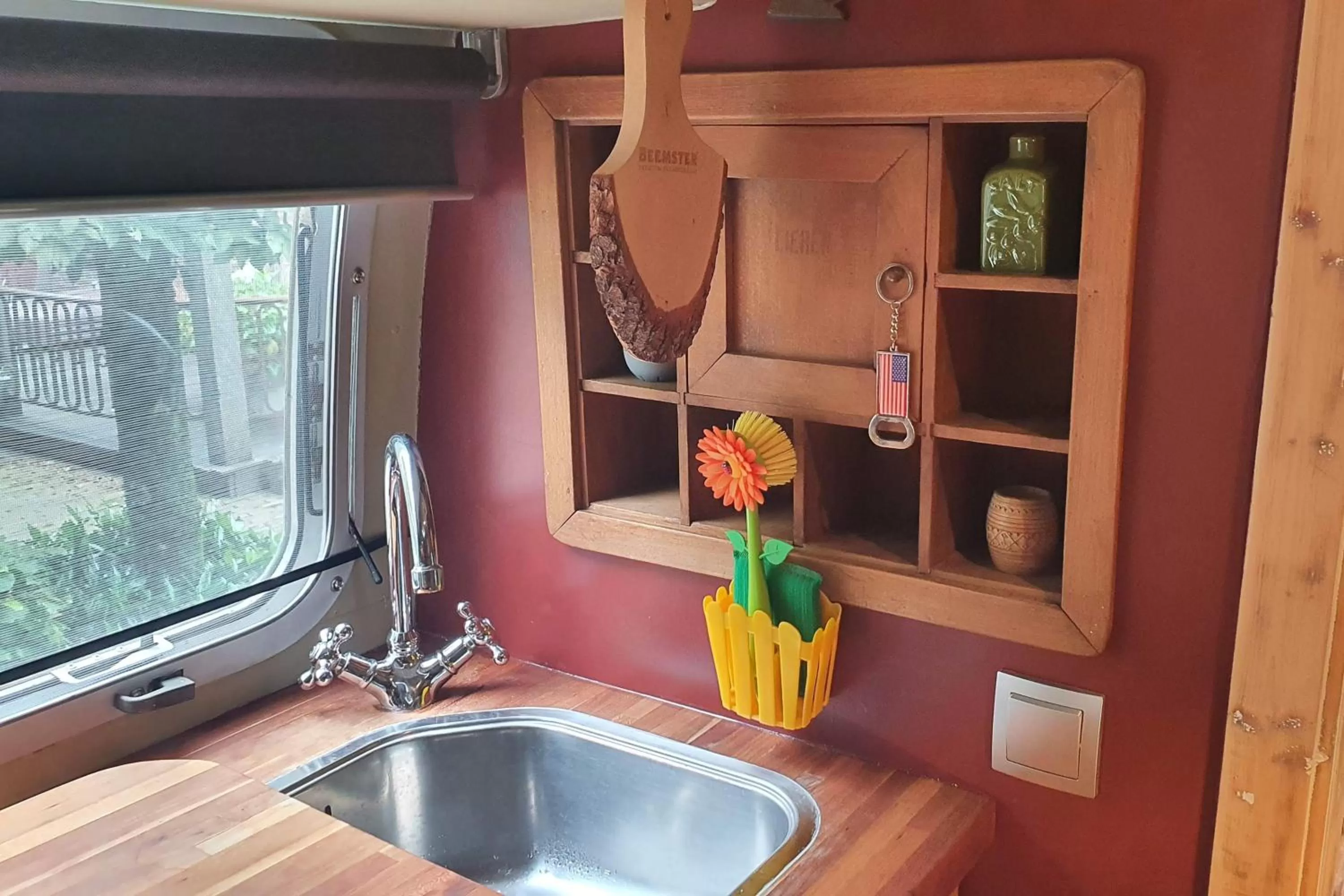 Kitchen or kitchenette, Kitchen/Kitchenette in AirstreamNB