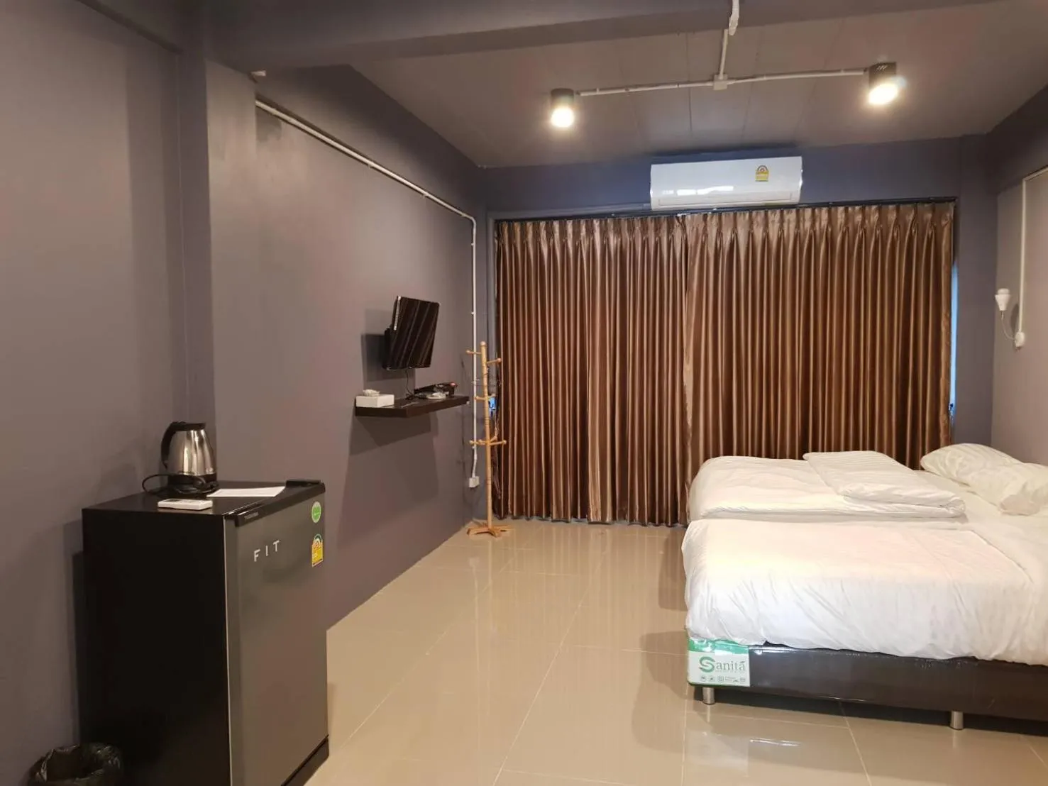 Bed in SleepCats Hostel