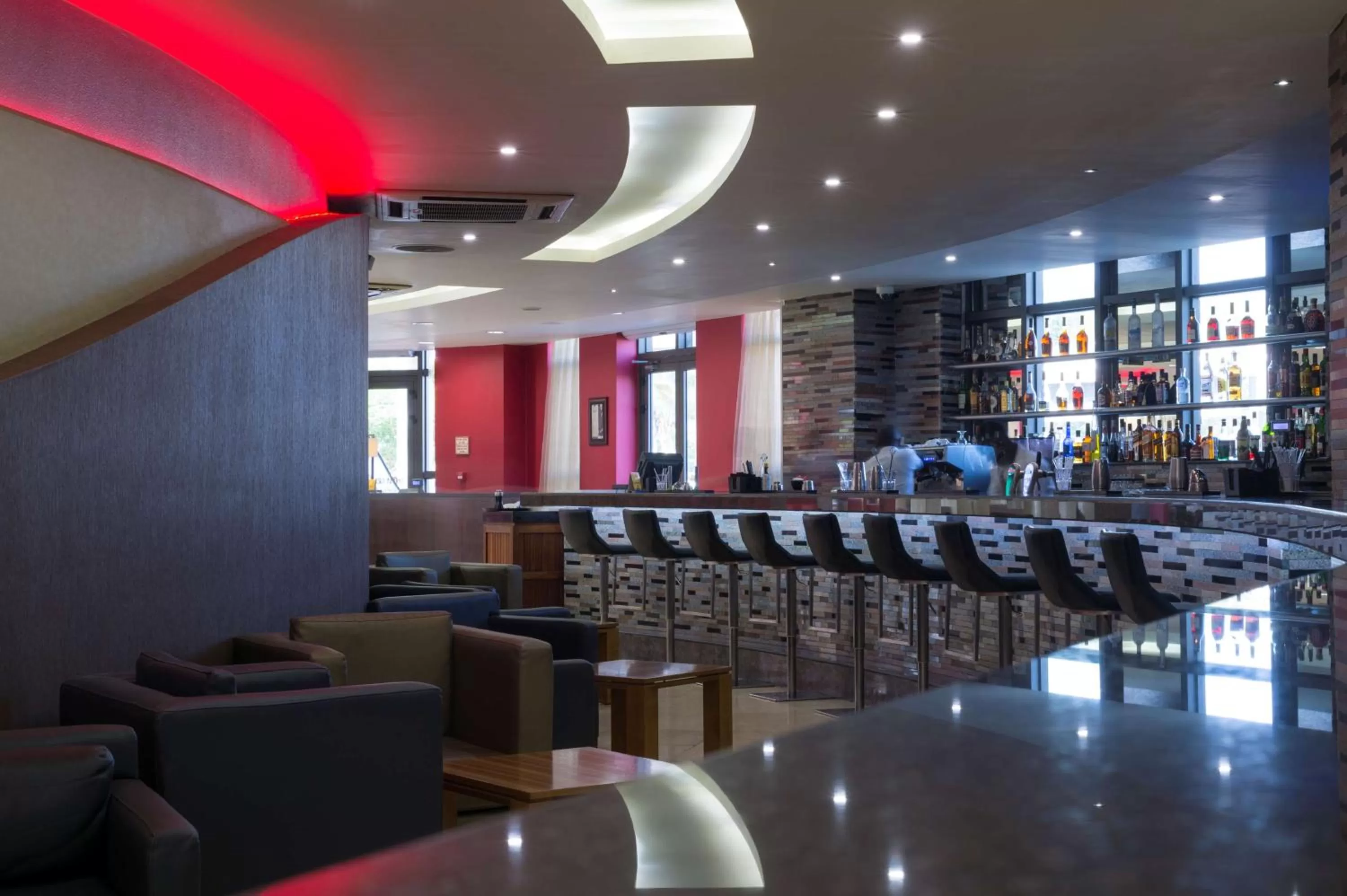 Lounge or bar in Radisson Blu Hotel Lusaka