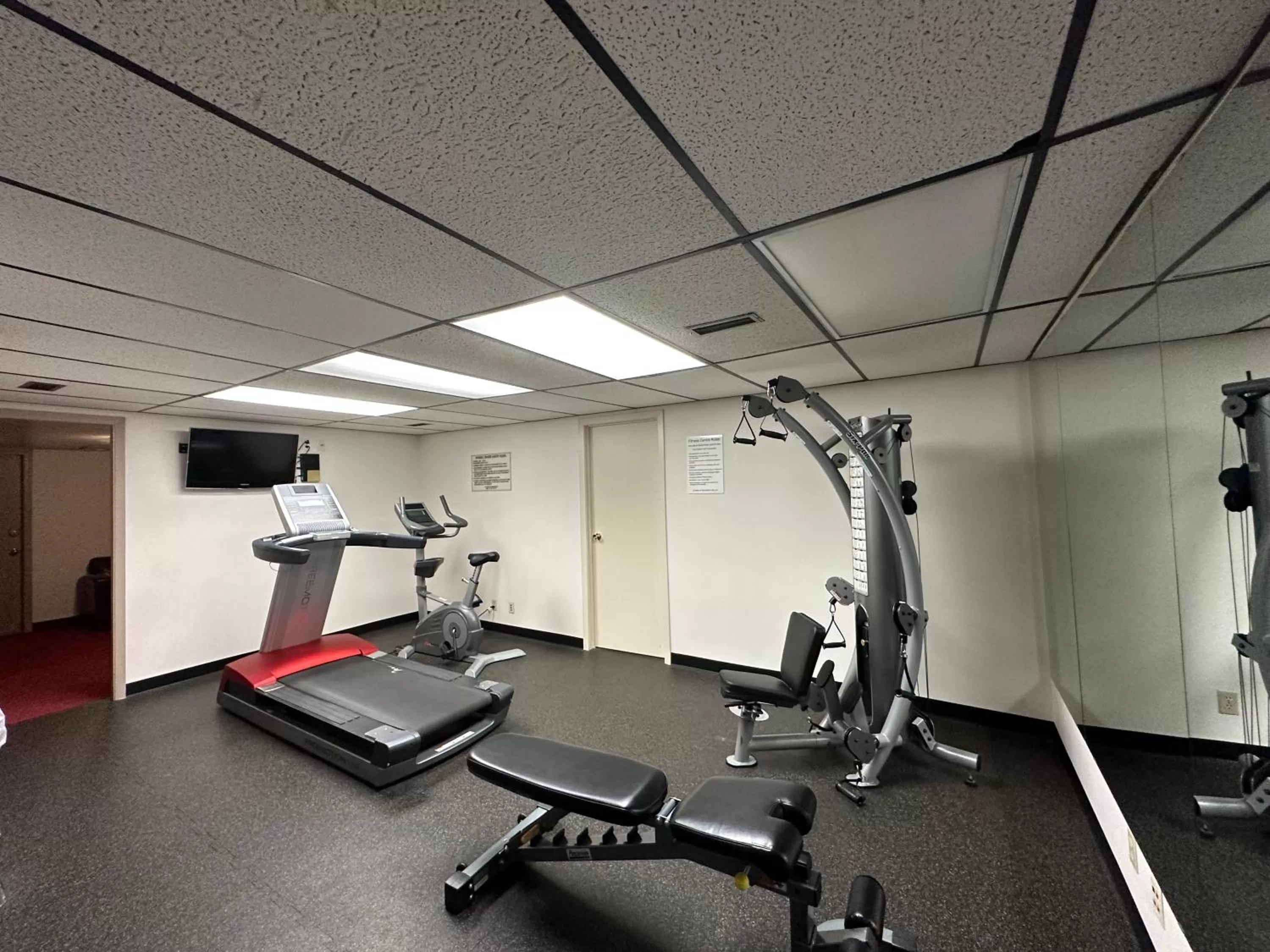 Super 8 by Wyndham Lethbridge