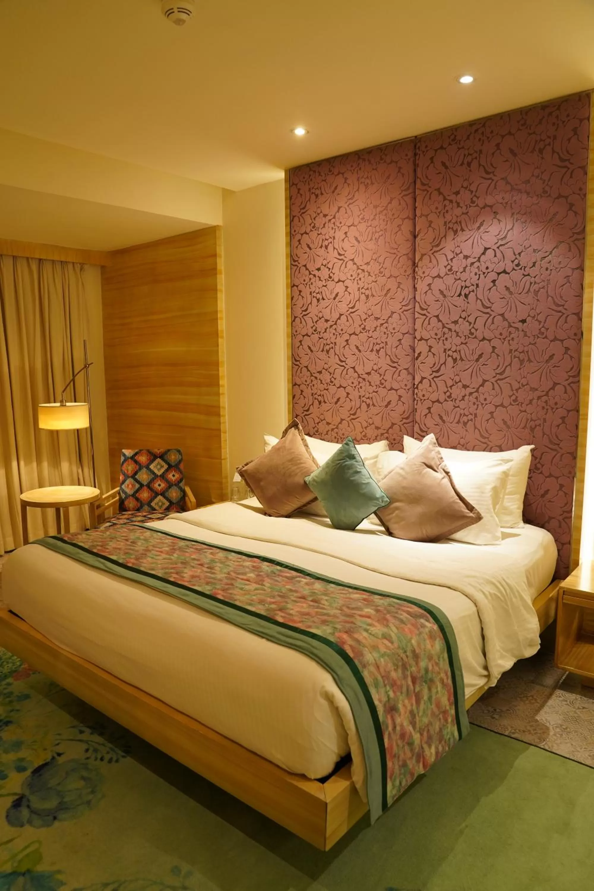Bed in Hotel Royal Orchid Jaipur, Tonk Road