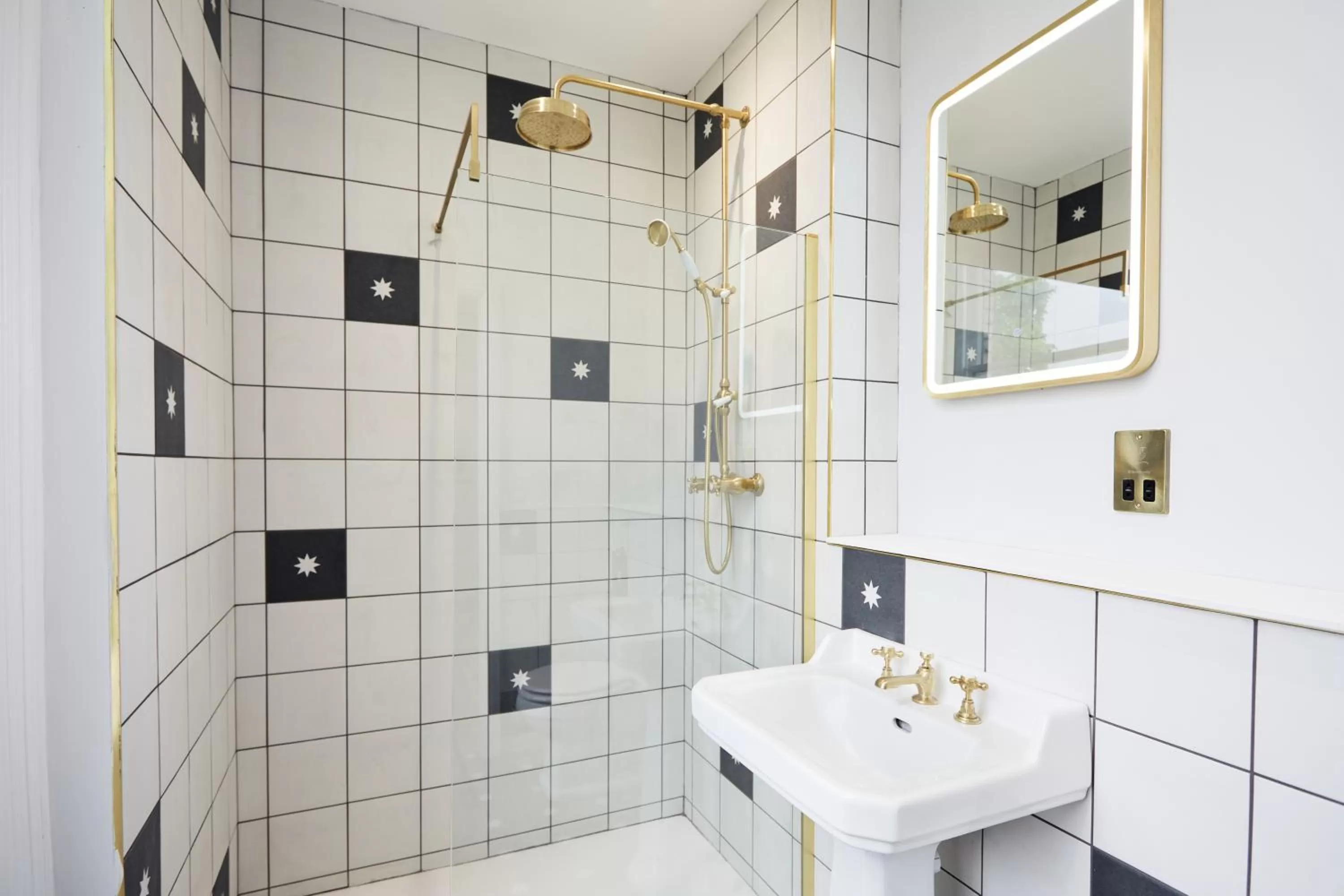 Shower in Railway House York by Chateau Anna