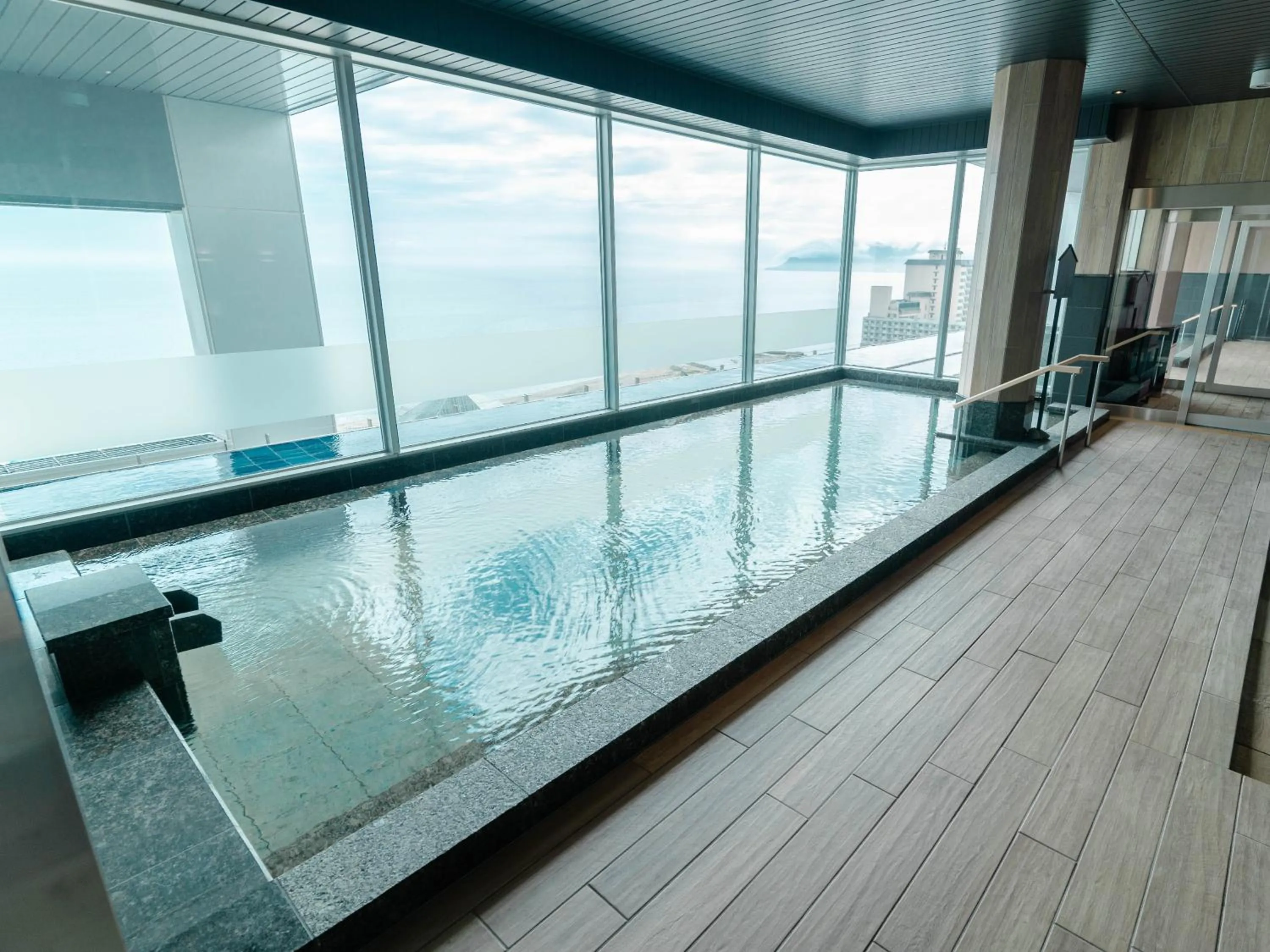 Hot Spring Bath in Hakodate Yunokawa Onsen Umi to Akari Hewitt Resort