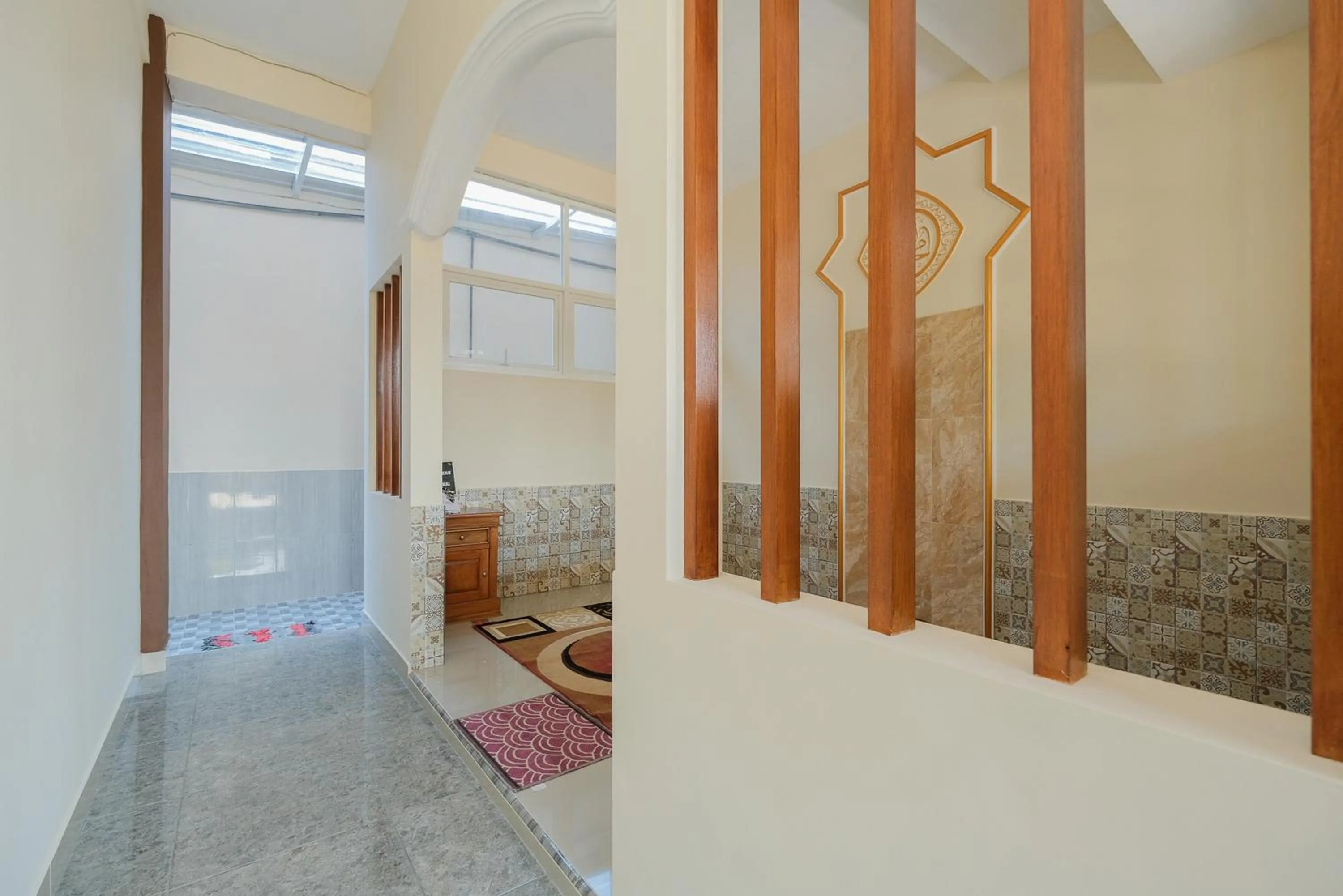 Area and facilities in RedDoorz Syariah near Batu Night Spectacular