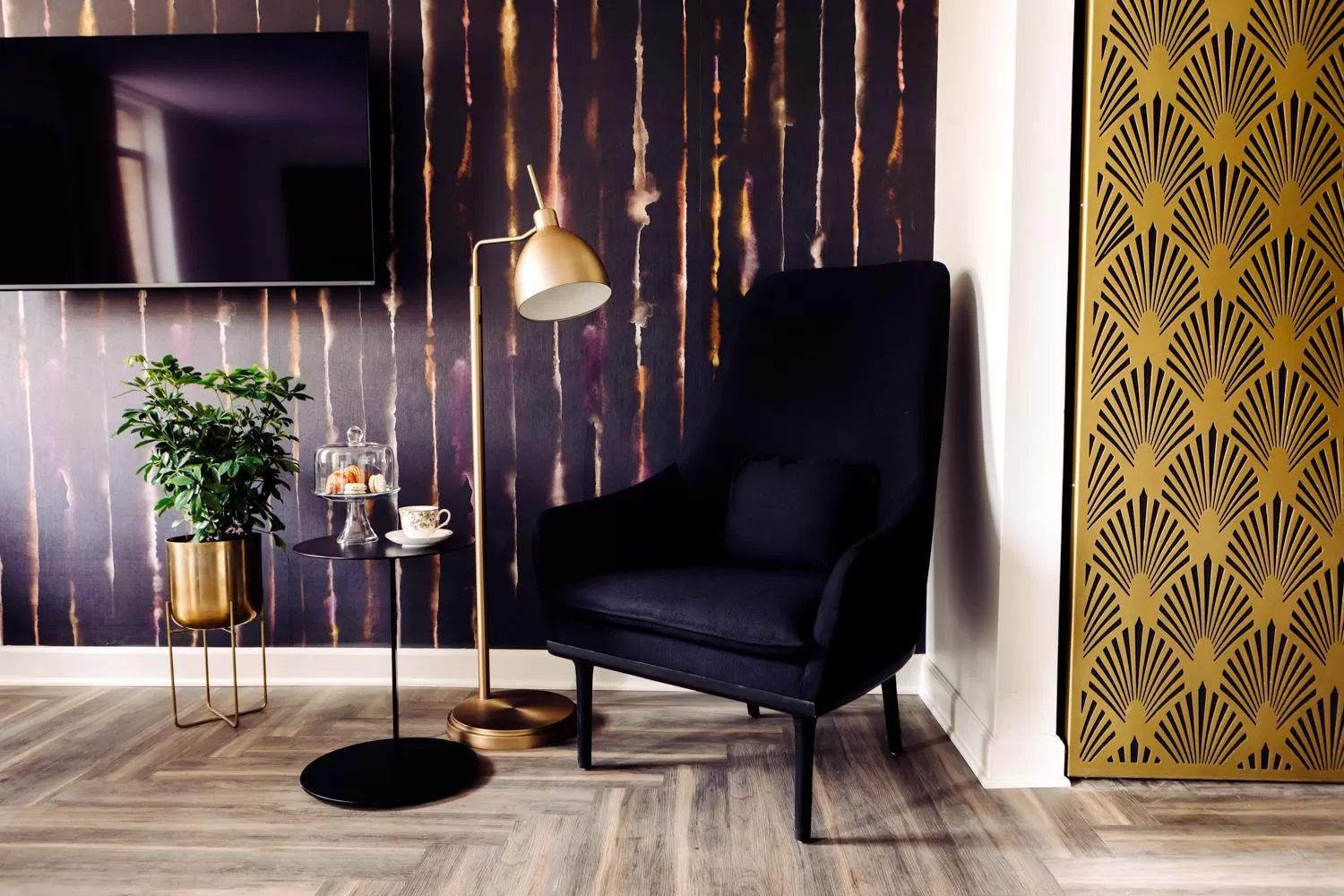 Seating area in Hotel Deco