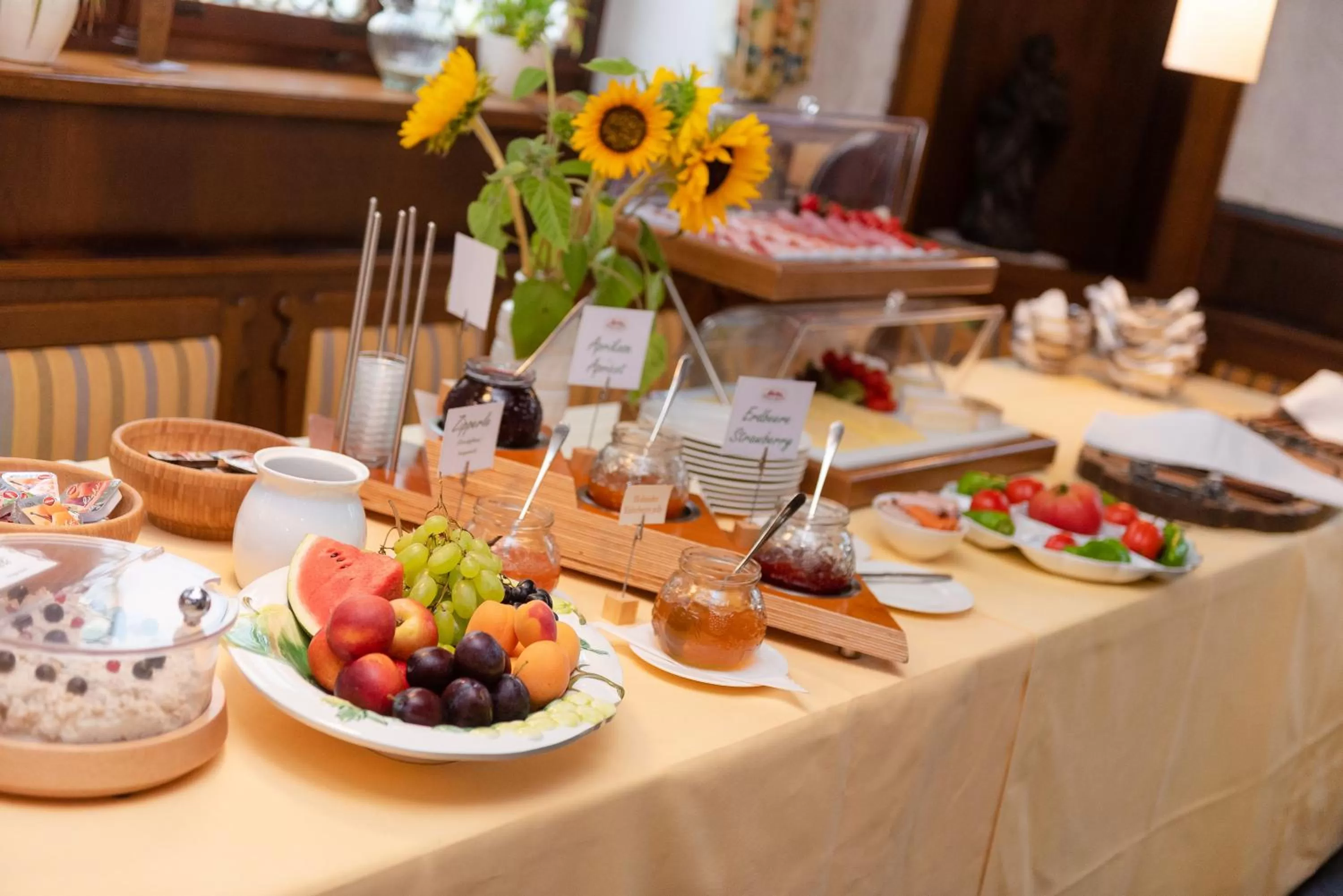 Breakfast in Gasthof zum Löwen