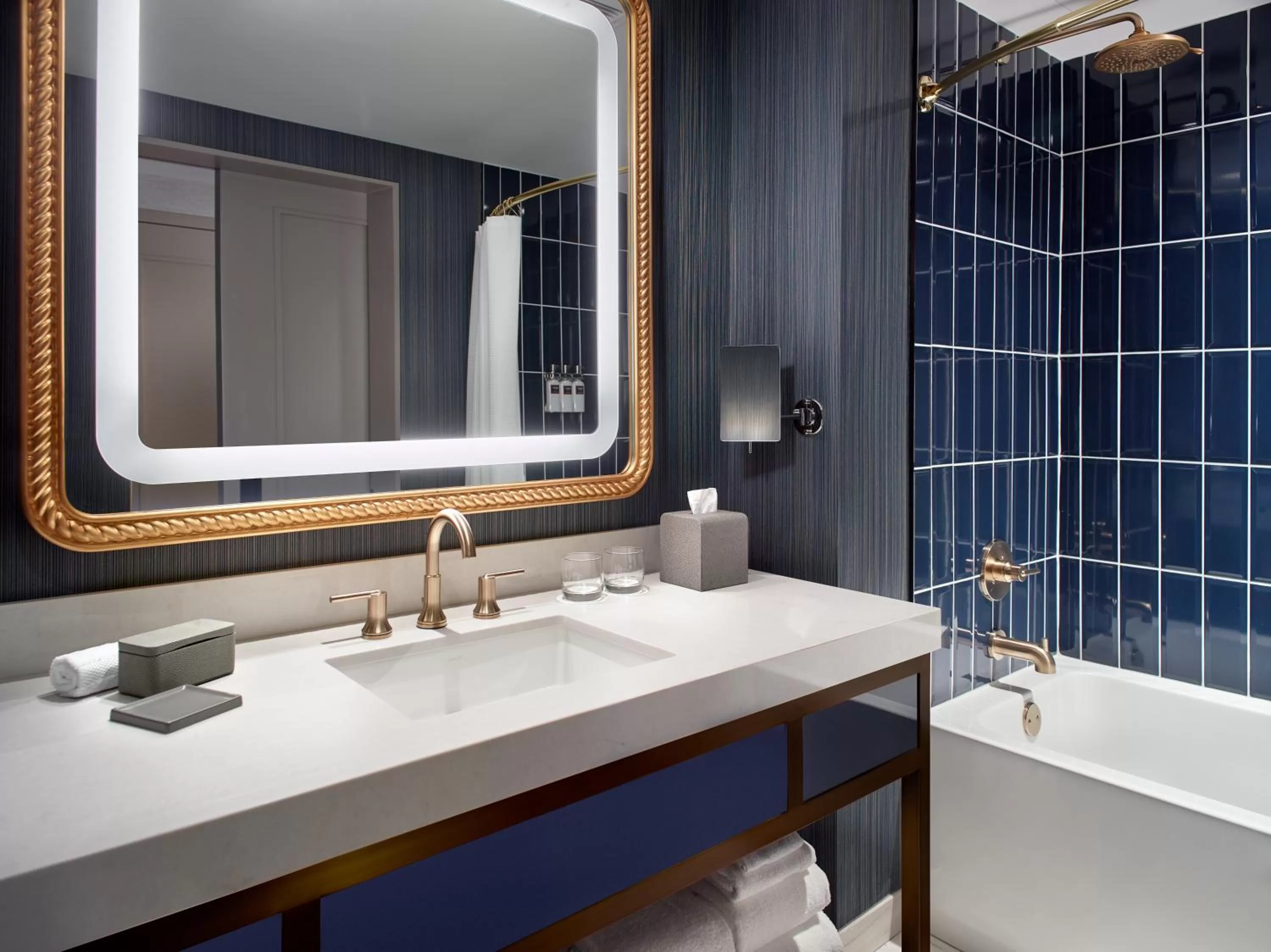 Accessible Premier with Roll in Shower and 2 Queen Beds in Omni Oklahoma City Hotel