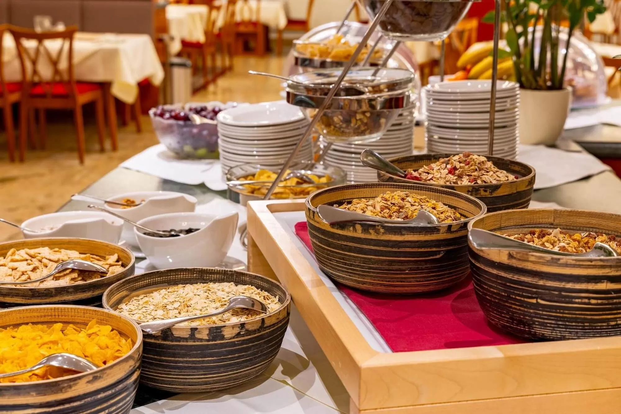 Breakfast in Hotel Latini