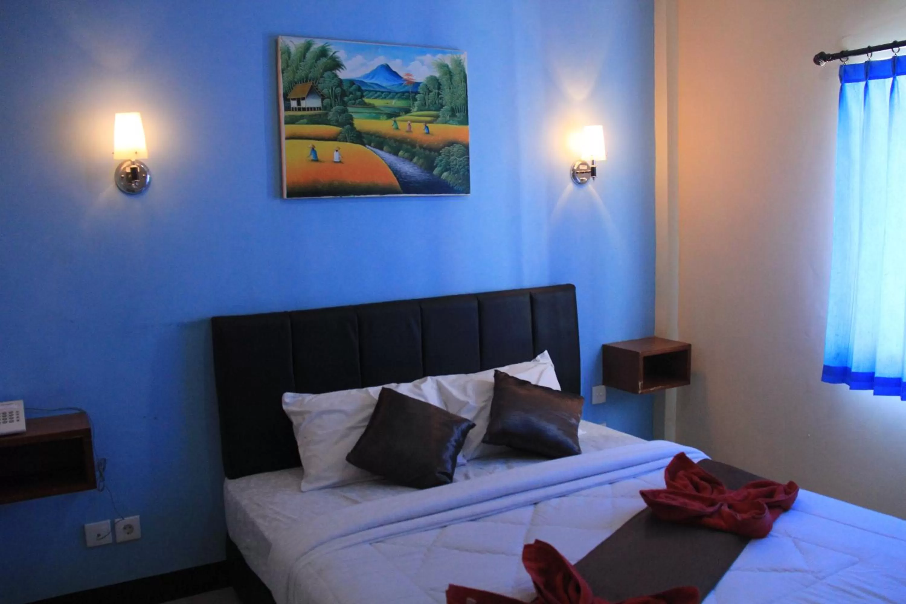 Bed in Asher Bali Transit