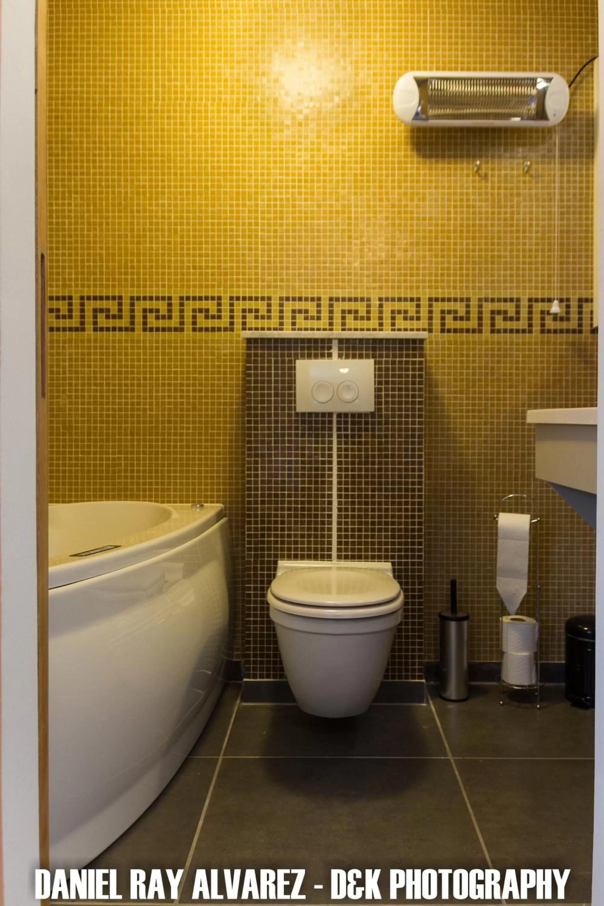 Bathroom in B&B Aalsters-genot