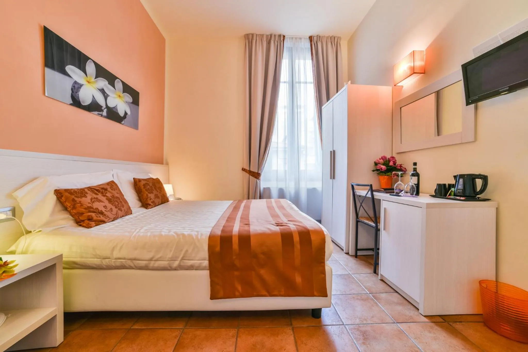 Photo of the whole room, Bed in Hotel Bella Firenze